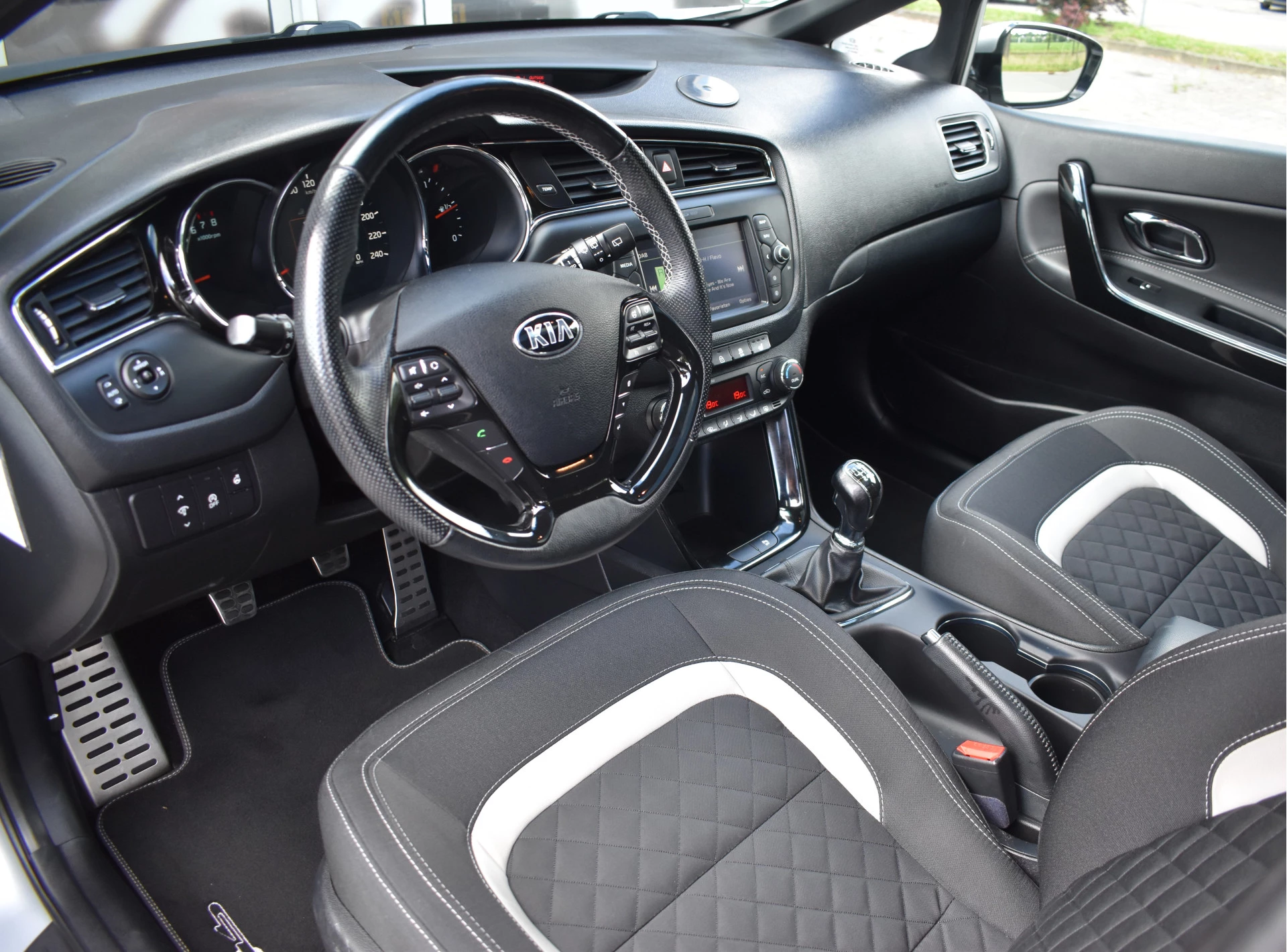 Hoofdafbeelding Kia cee'd