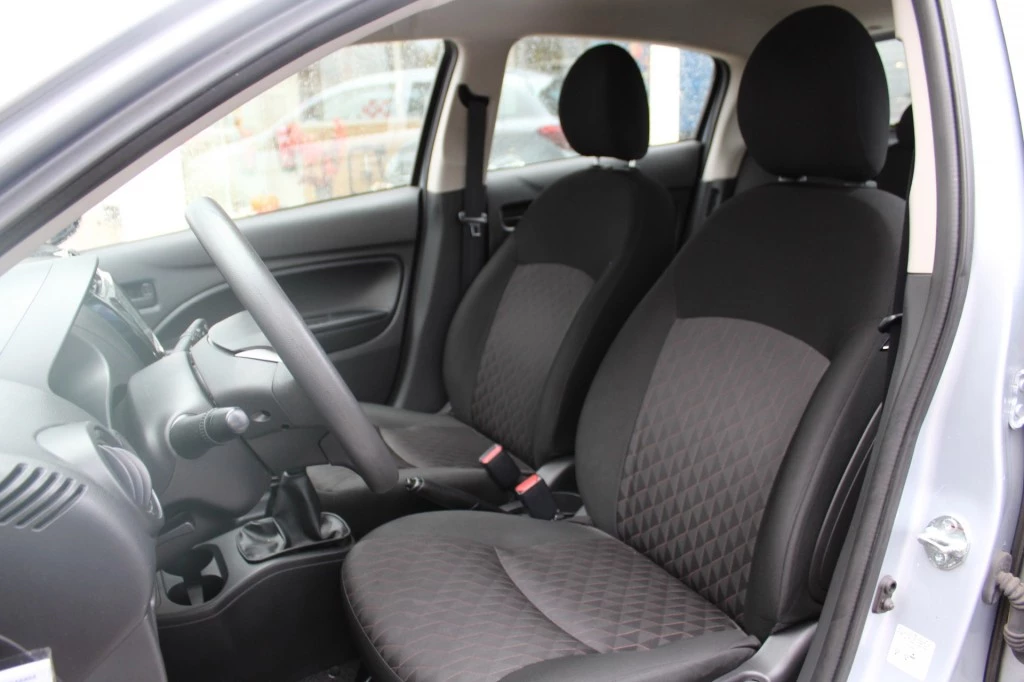 Hoofdafbeelding Mitsubishi Space Star