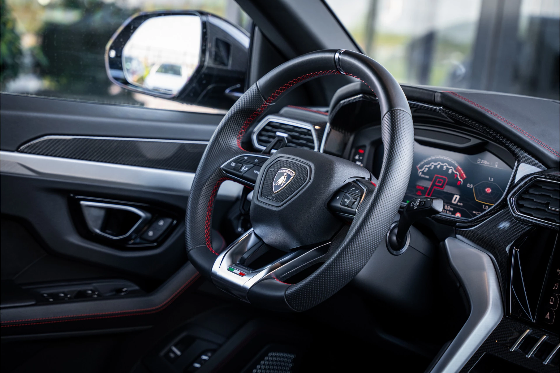 Hoofdafbeelding Lamborghini Urus