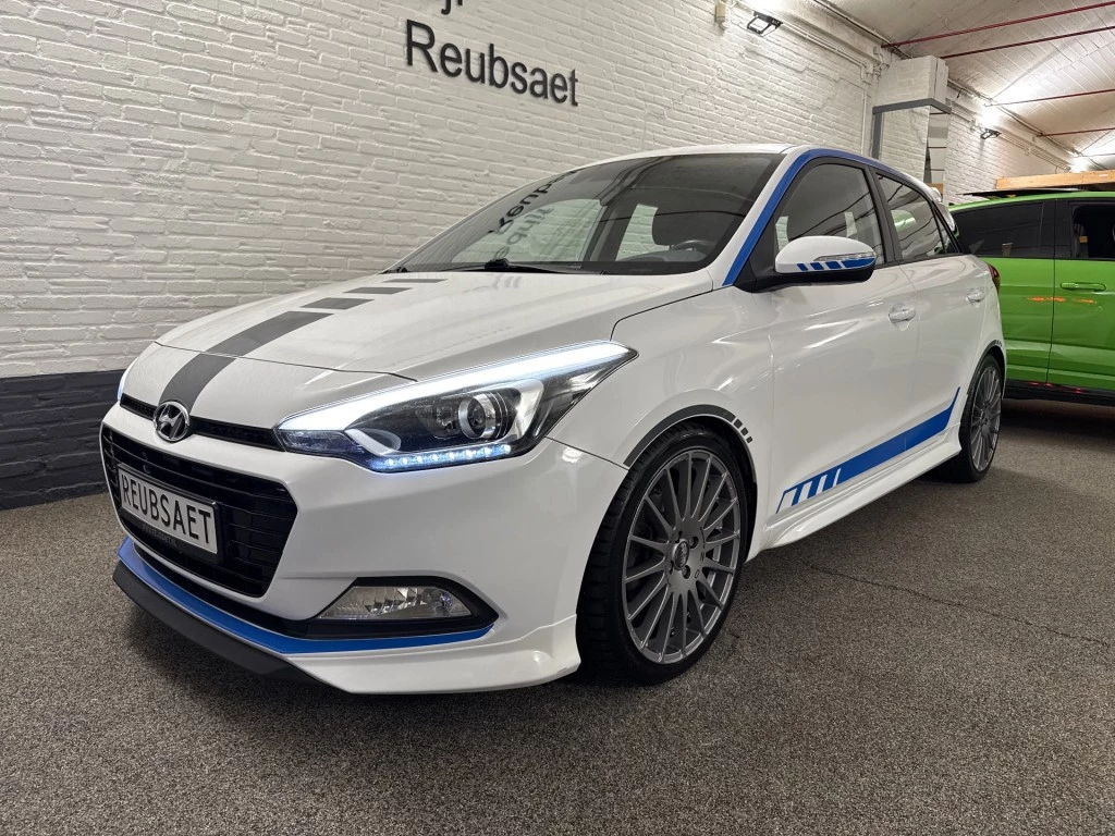 Hoofdafbeelding Hyundai i20