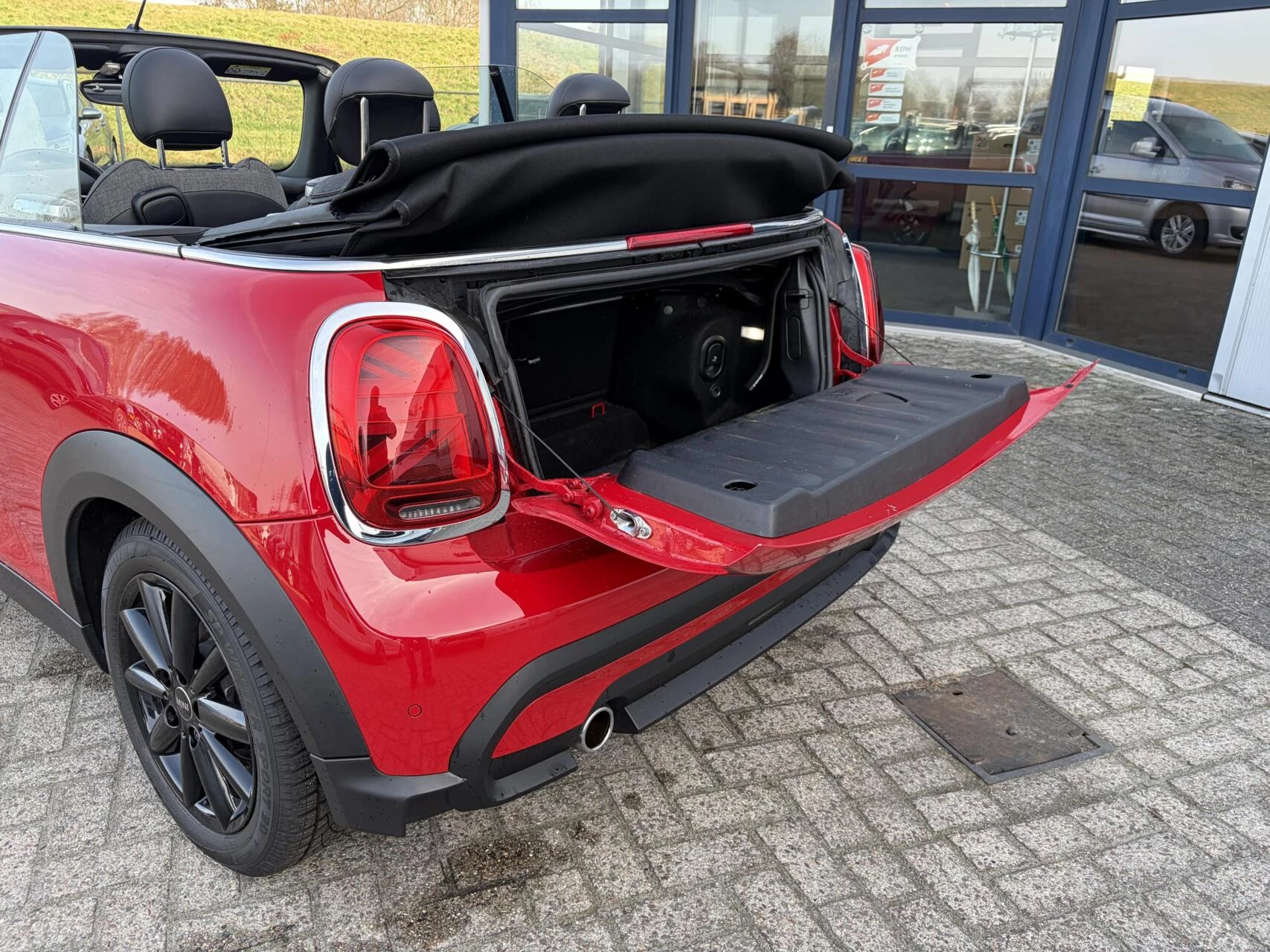 Hoofdafbeelding MINI Cooper Cabrio