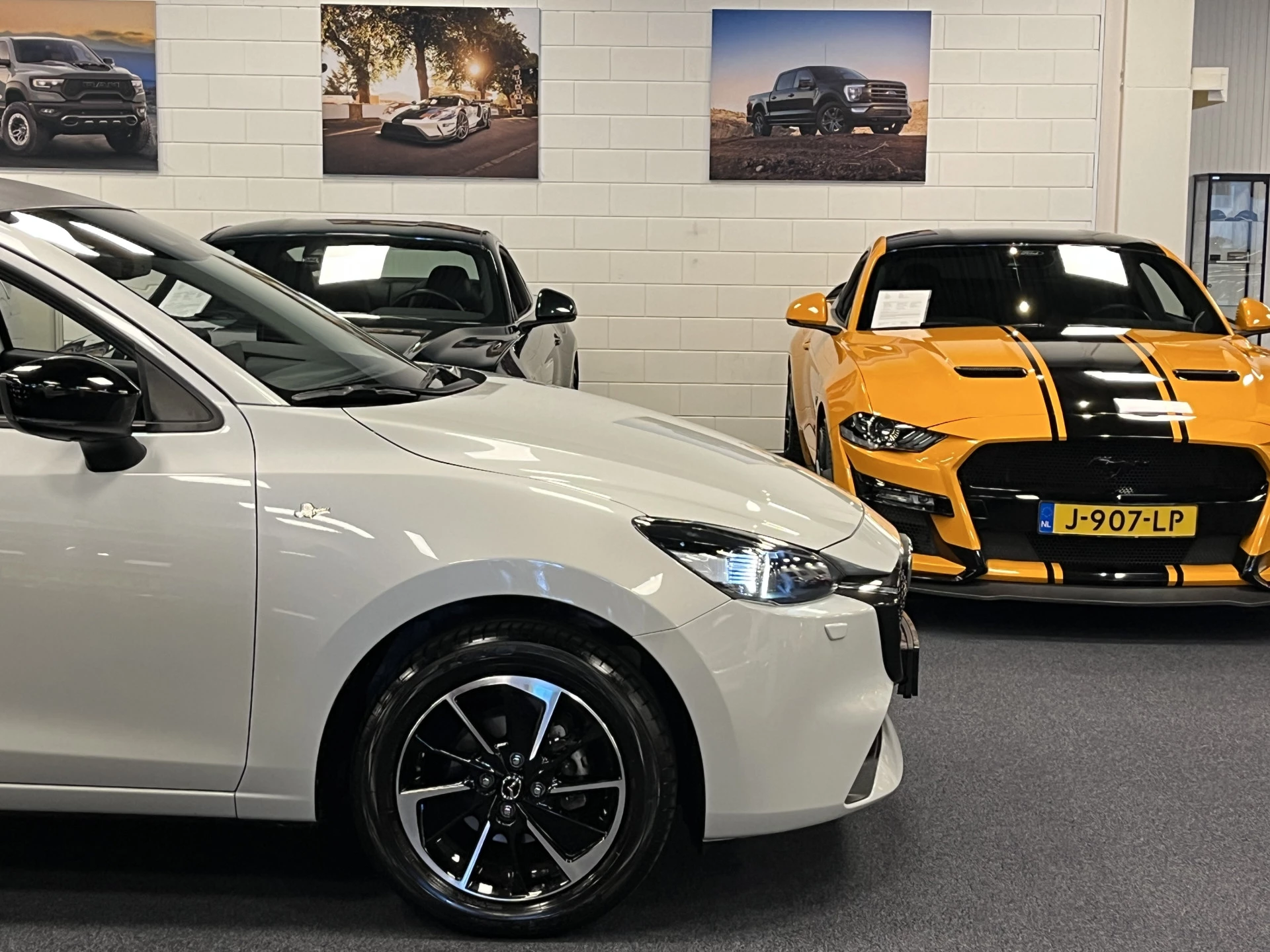 Hoofdafbeelding Mazda 2