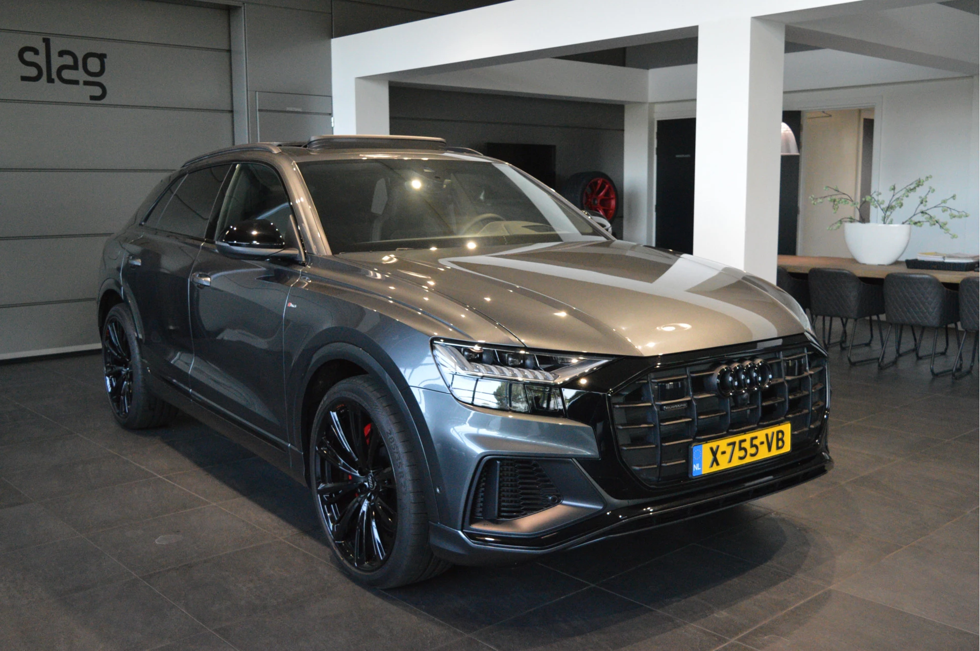 Hoofdafbeelding Audi Q8
