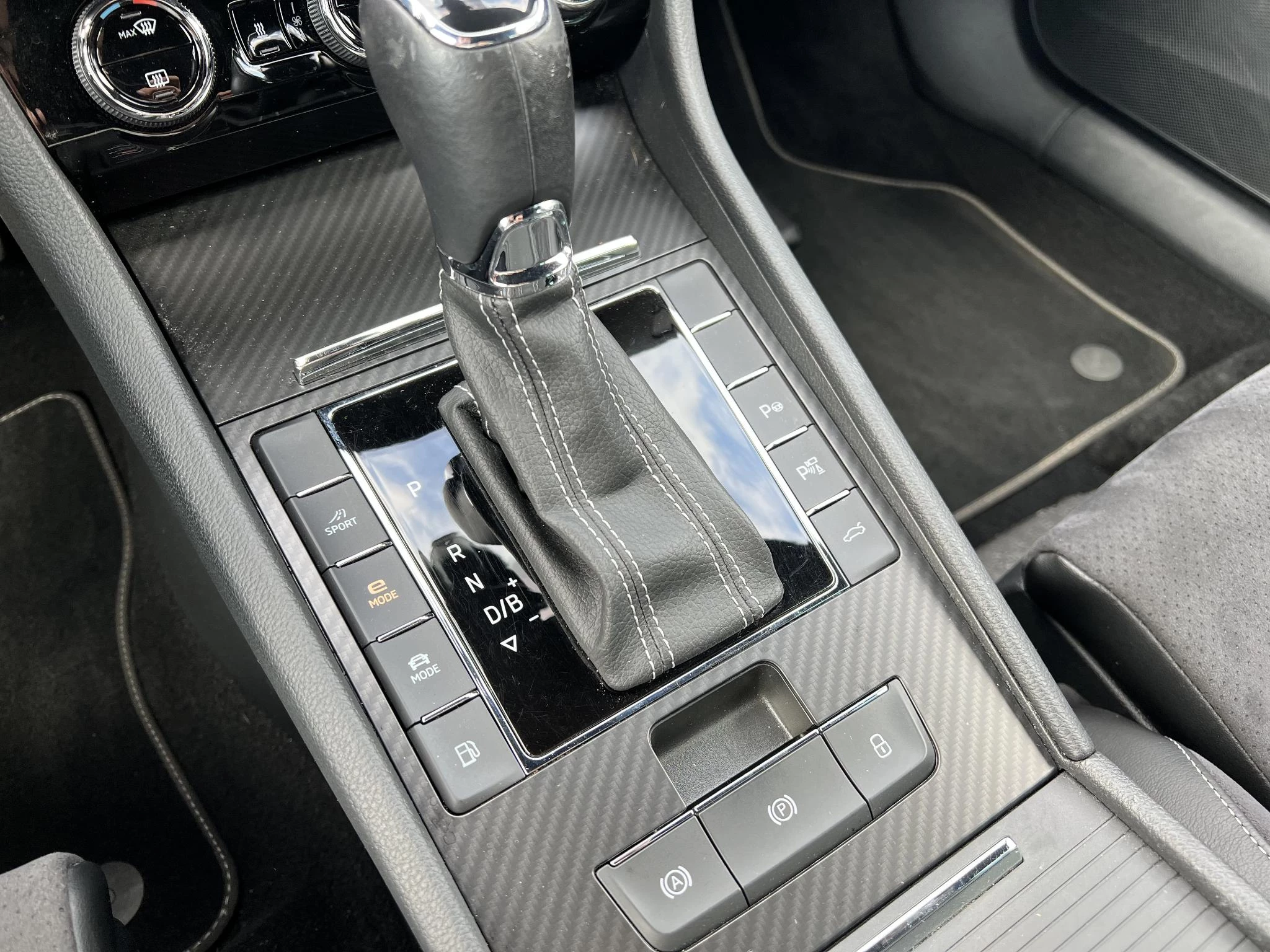 Hoofdafbeelding Škoda Superb