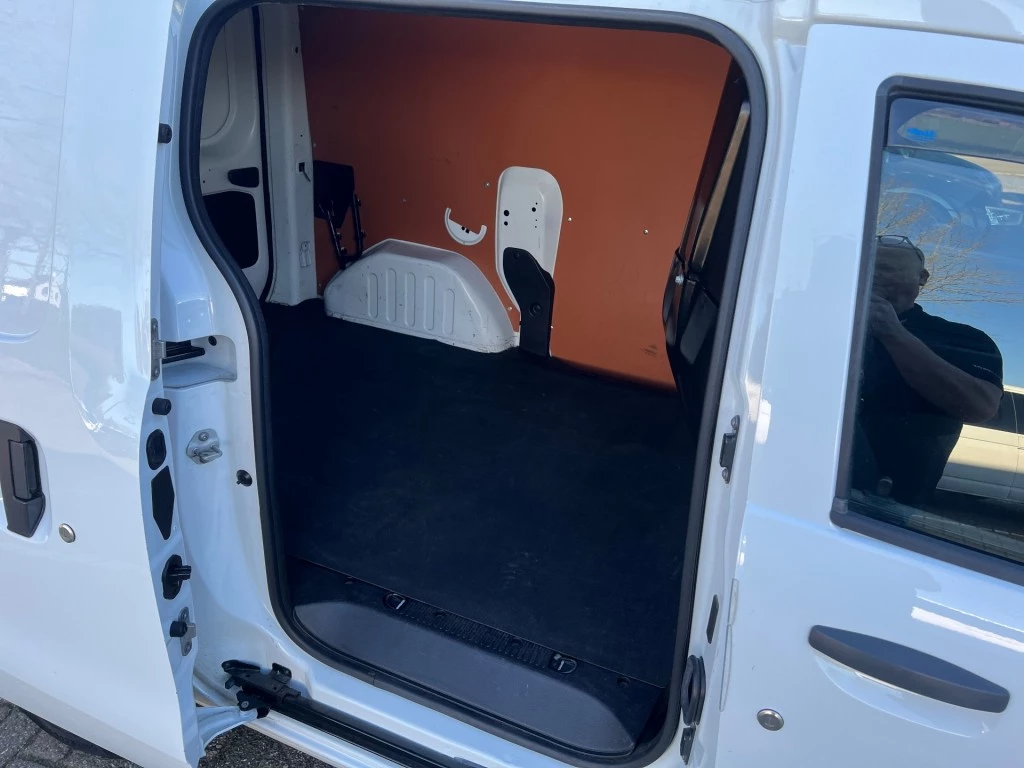 Hoofdafbeelding Dacia Dokker