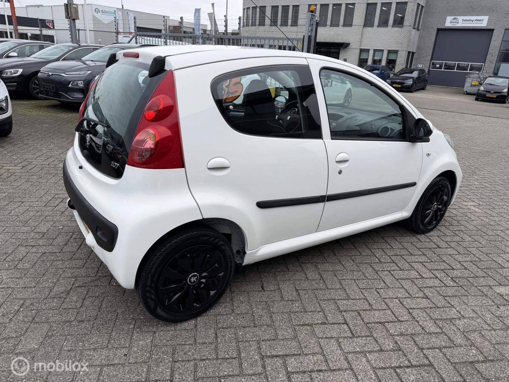 Hoofdafbeelding Peugeot 107