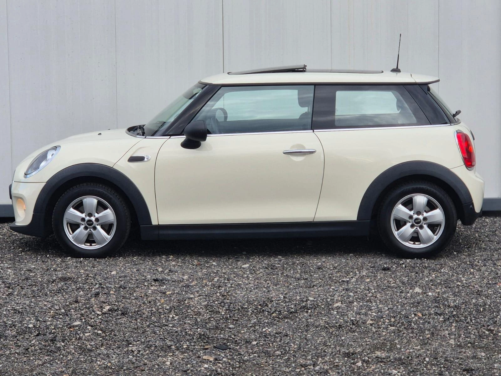 Hoofdafbeelding MINI One