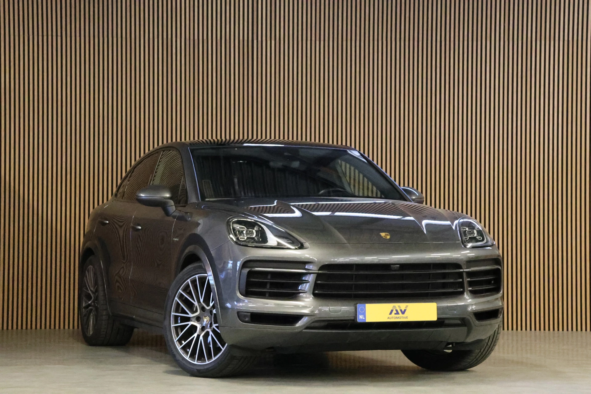 Hoofdafbeelding Porsche Cayenne