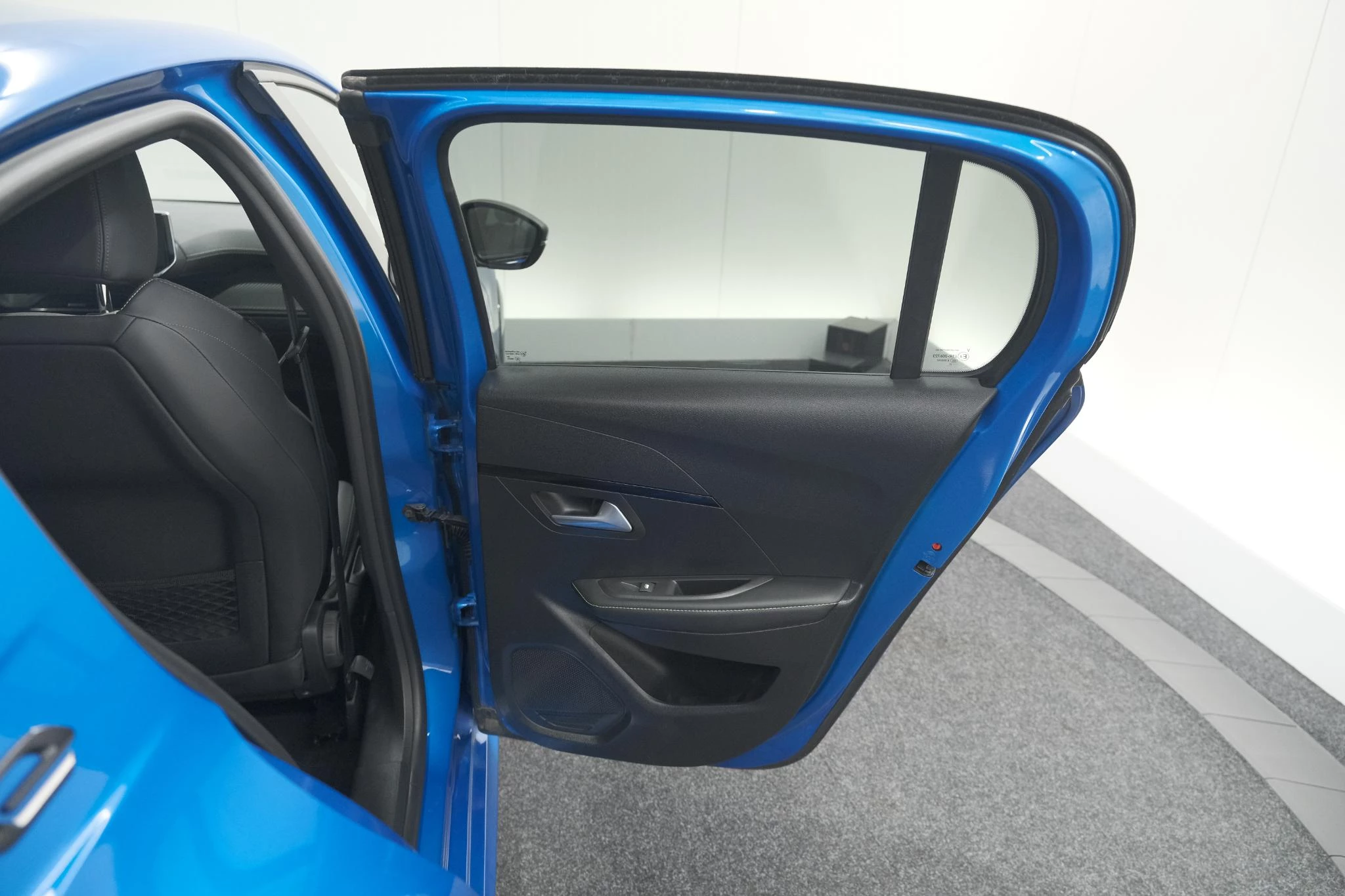 Hoofdafbeelding Peugeot e-208