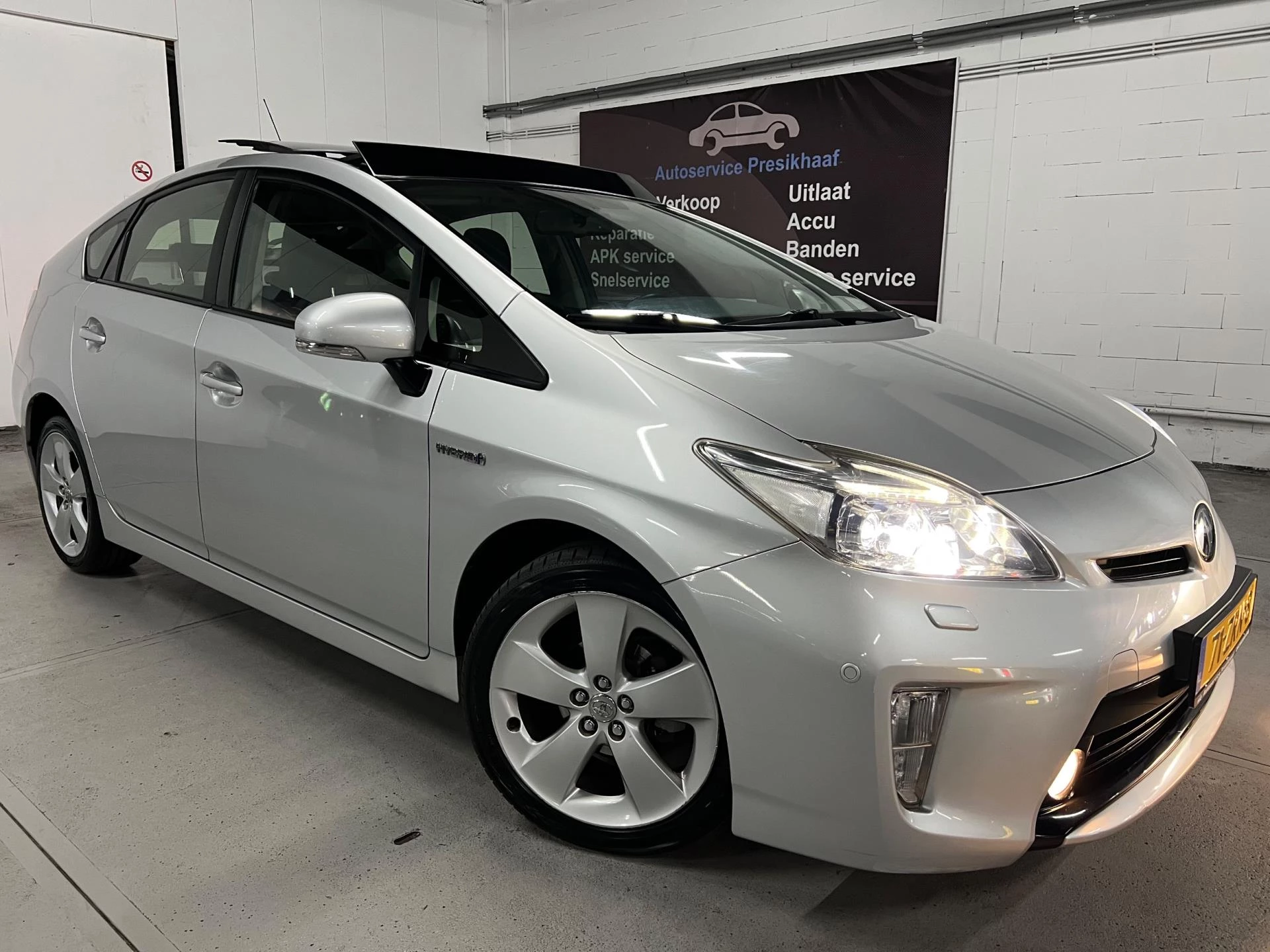 Hoofdafbeelding Toyota Prius