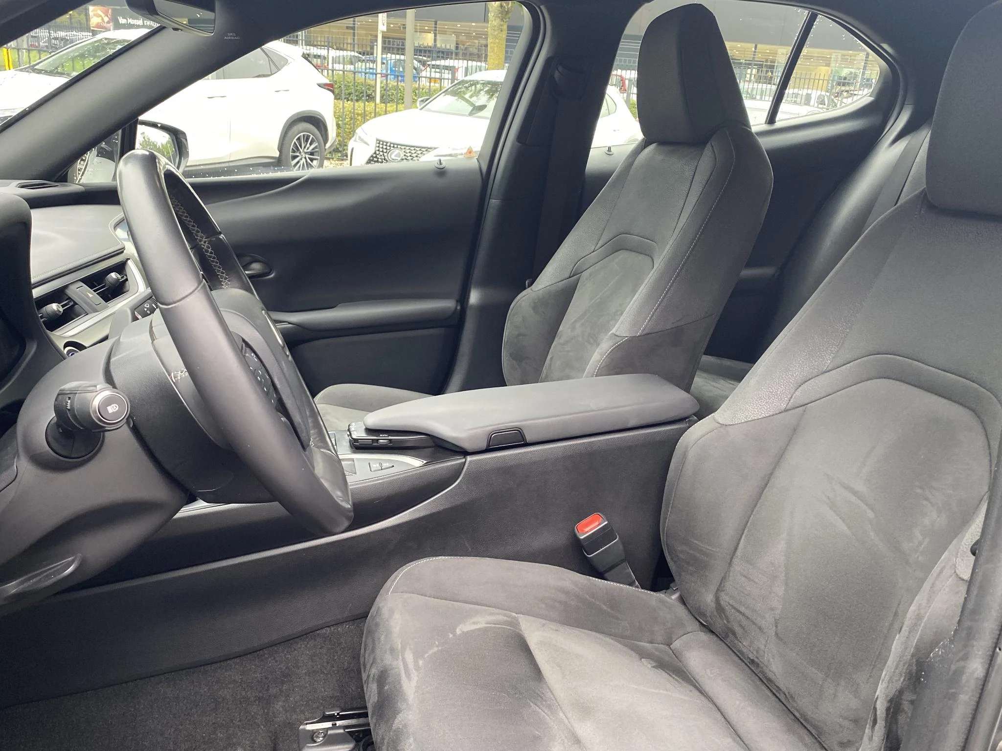 Hoofdafbeelding Lexus UX