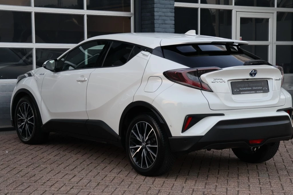 Hoofdafbeelding Toyota C-HR