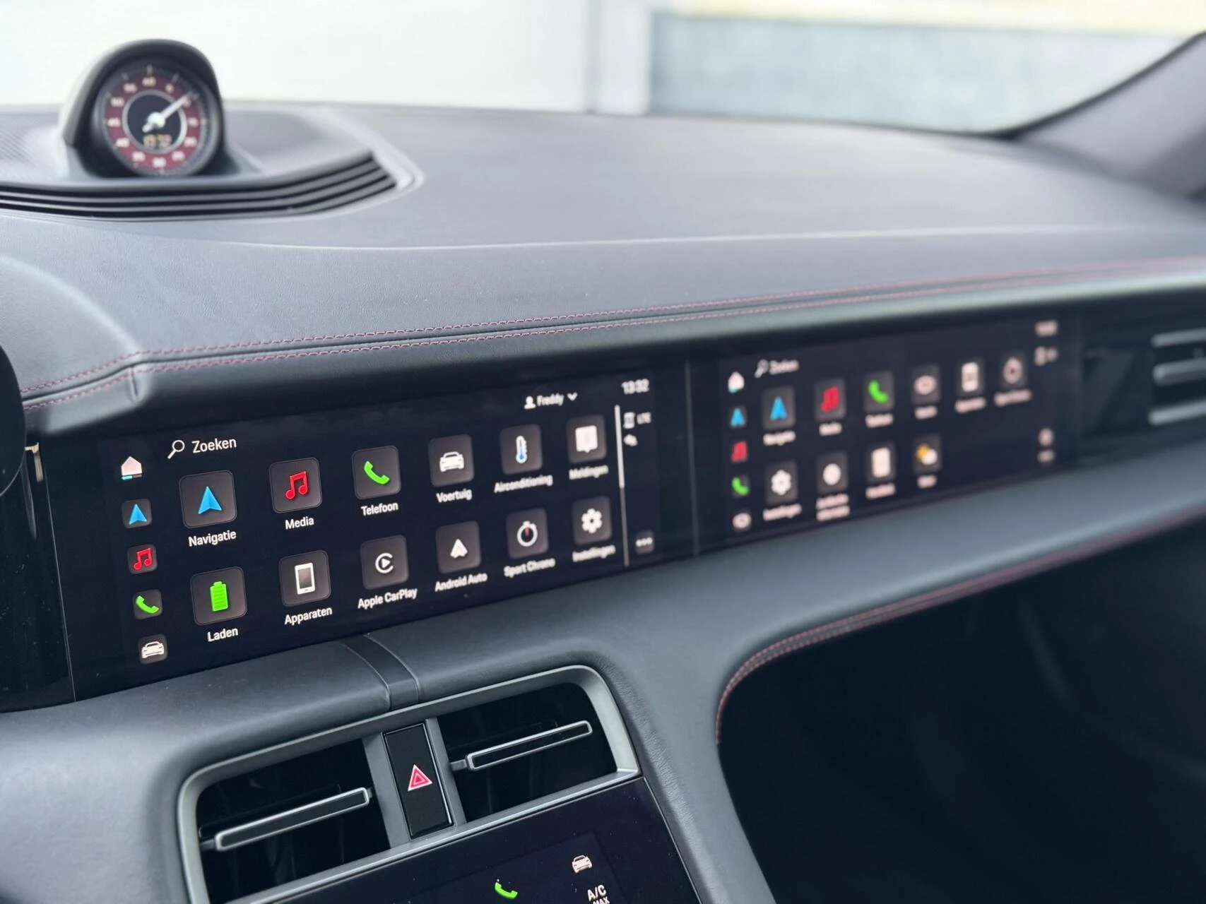 Hoofdafbeelding Porsche Taycan