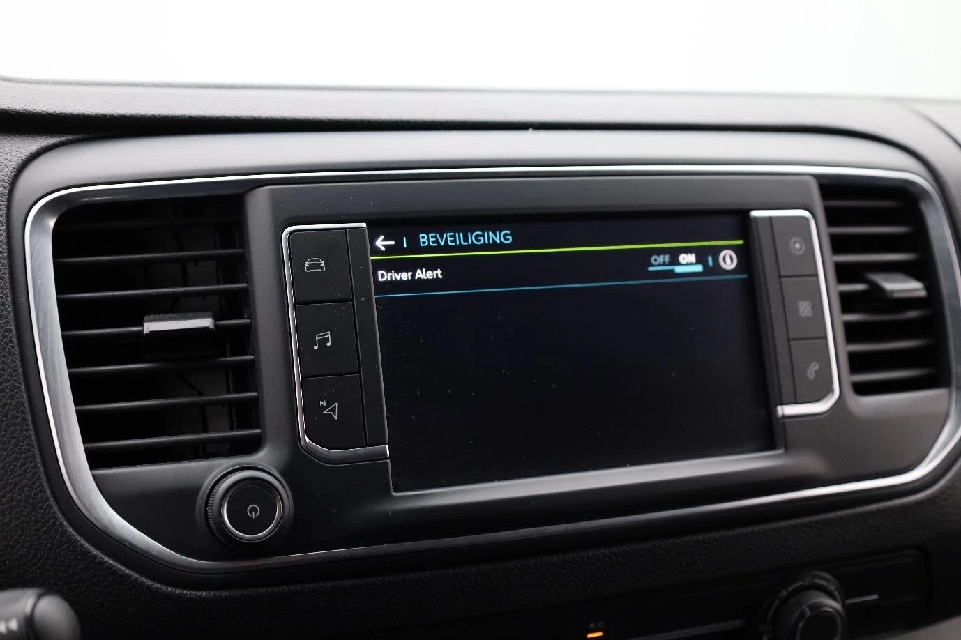 Hoofdafbeelding Peugeot e-Expert