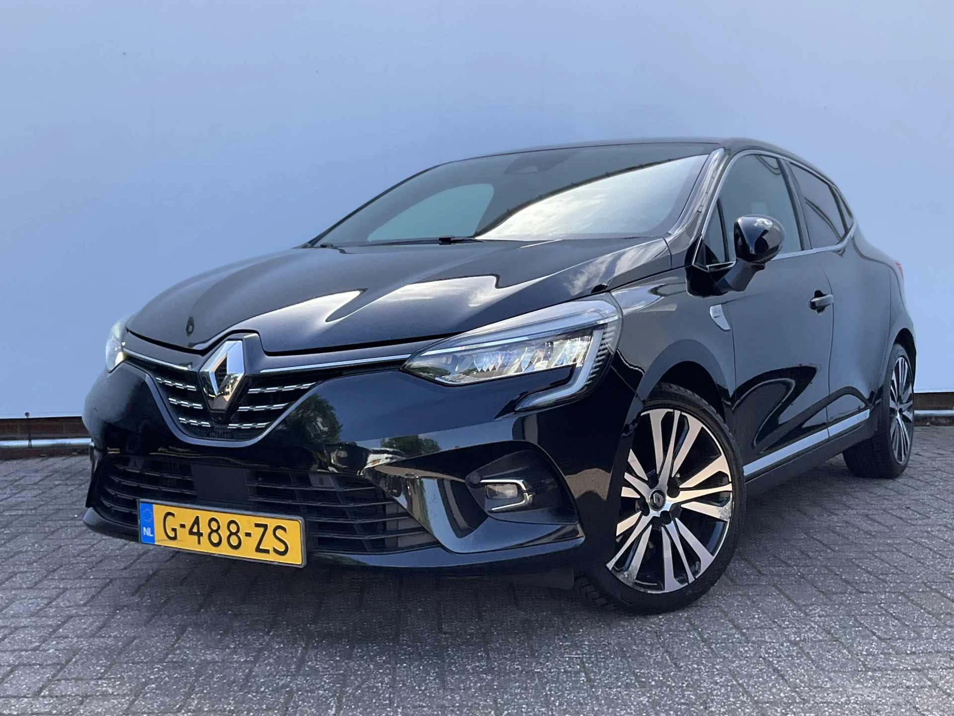Hoofdafbeelding Renault Clio