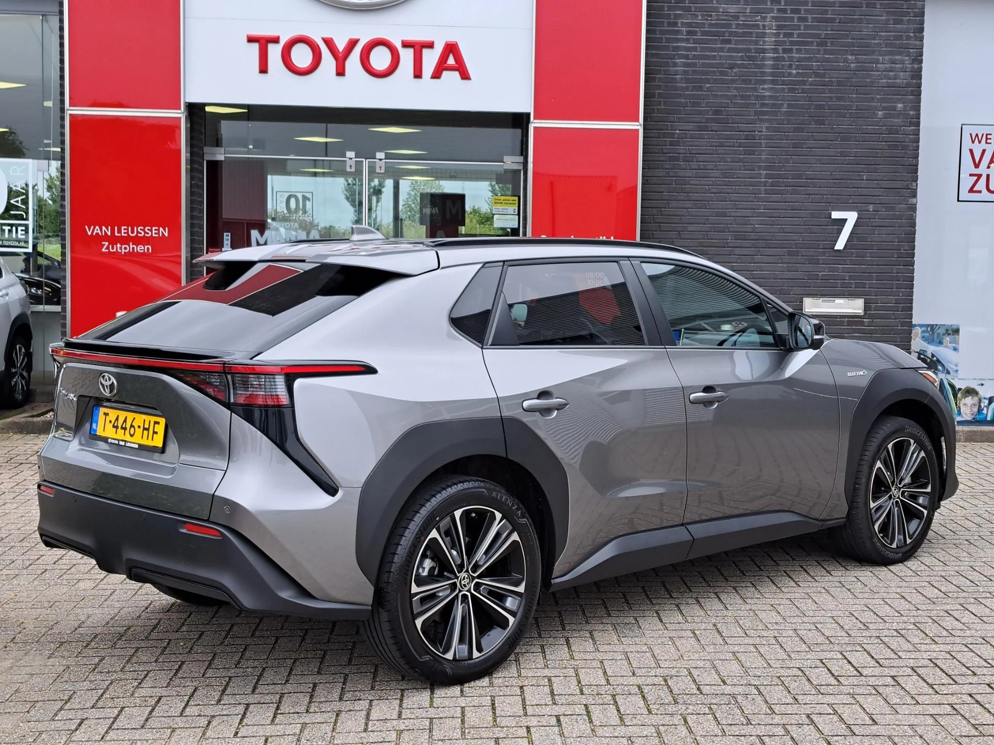 Hoofdafbeelding Toyota bZ4X