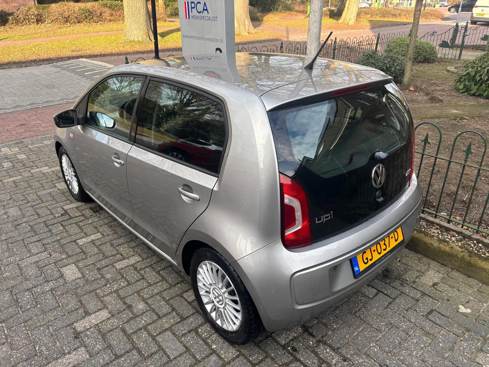 Hoofdafbeelding Volkswagen up!