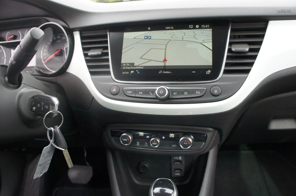 Hoofdafbeelding Opel Crossland X