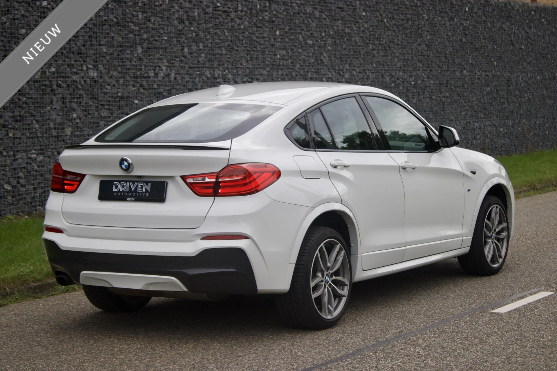 Hoofdafbeelding BMW X4