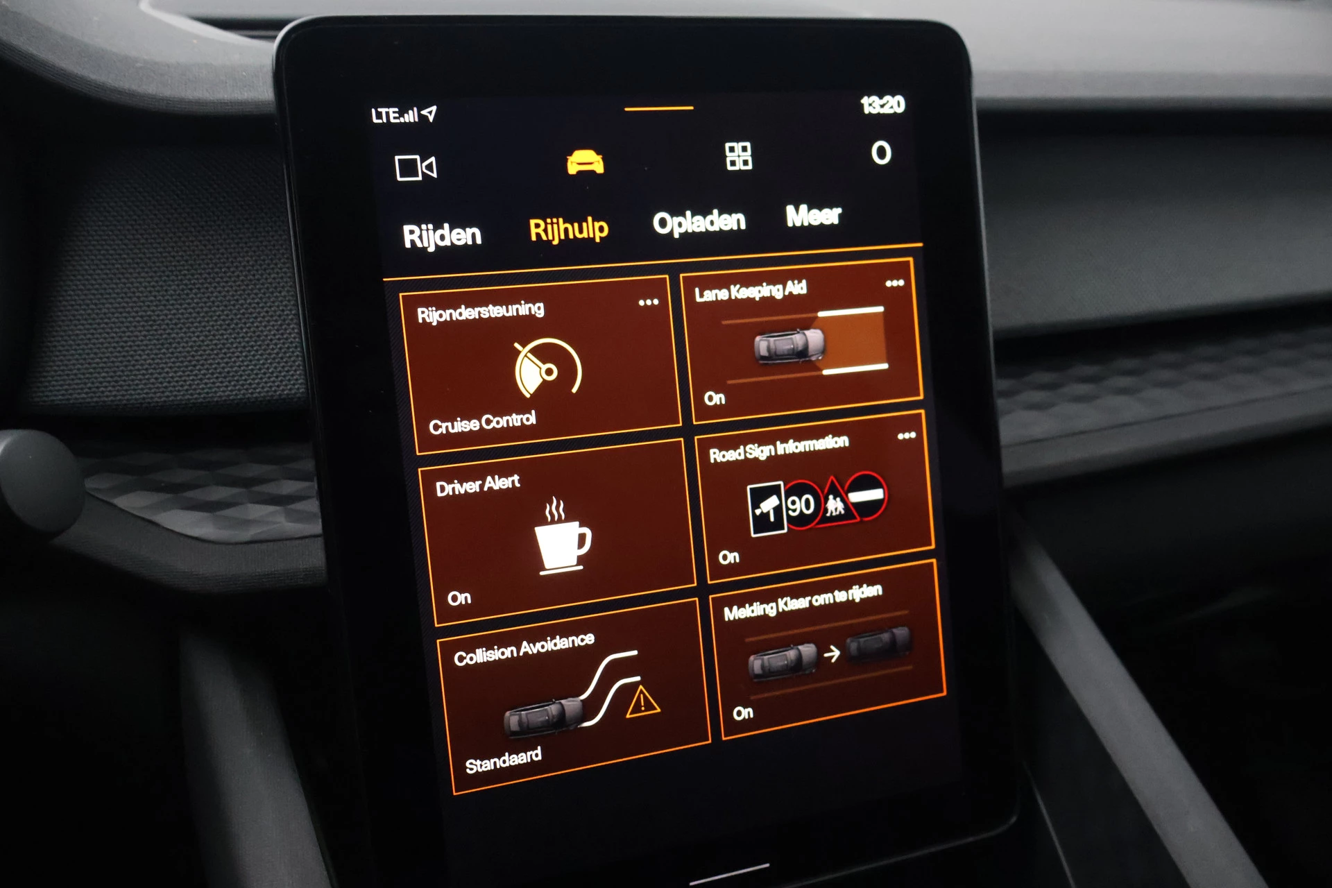 Hoofdafbeelding Polestar 2