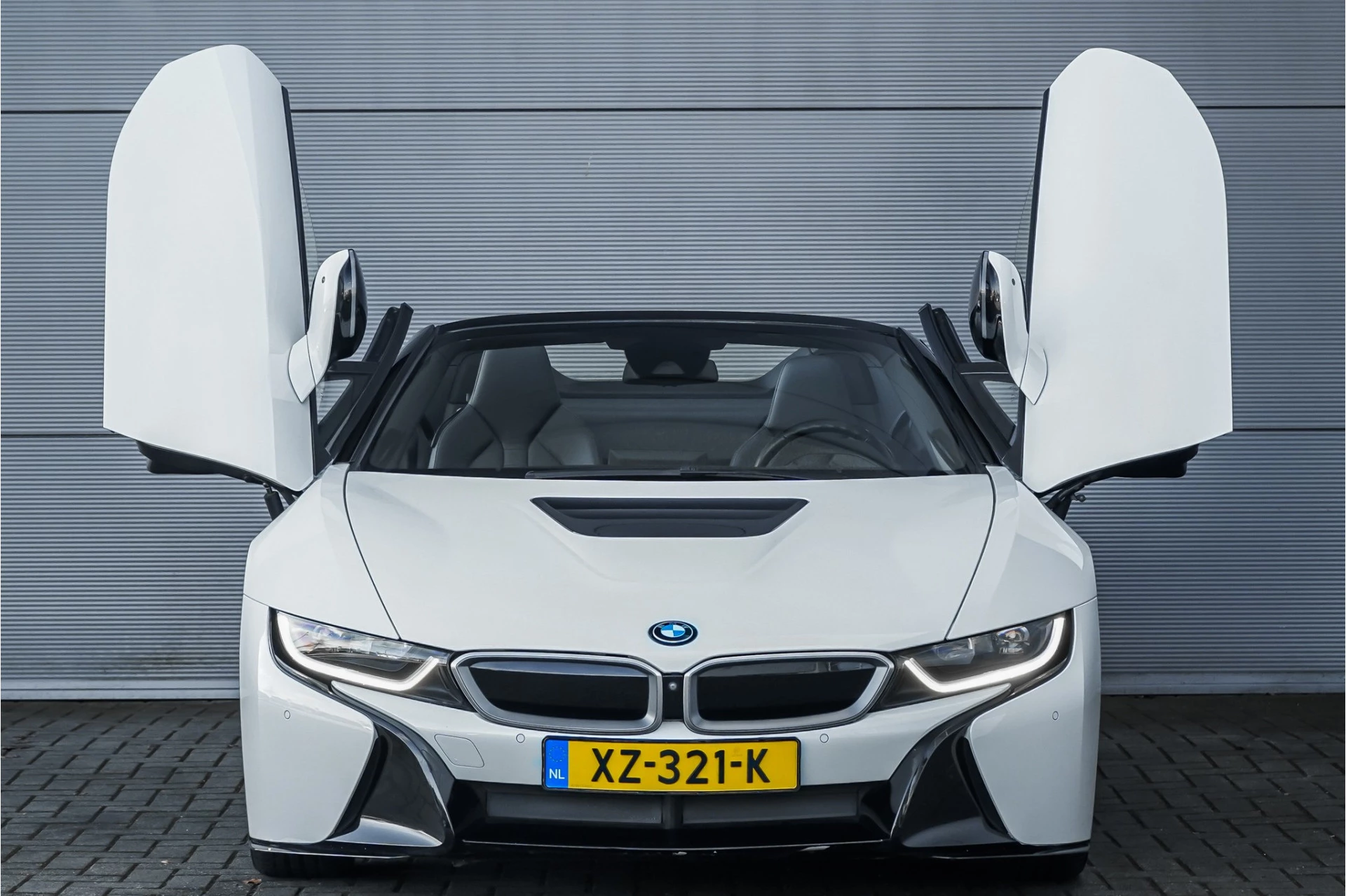 Hoofdafbeelding BMW i8
