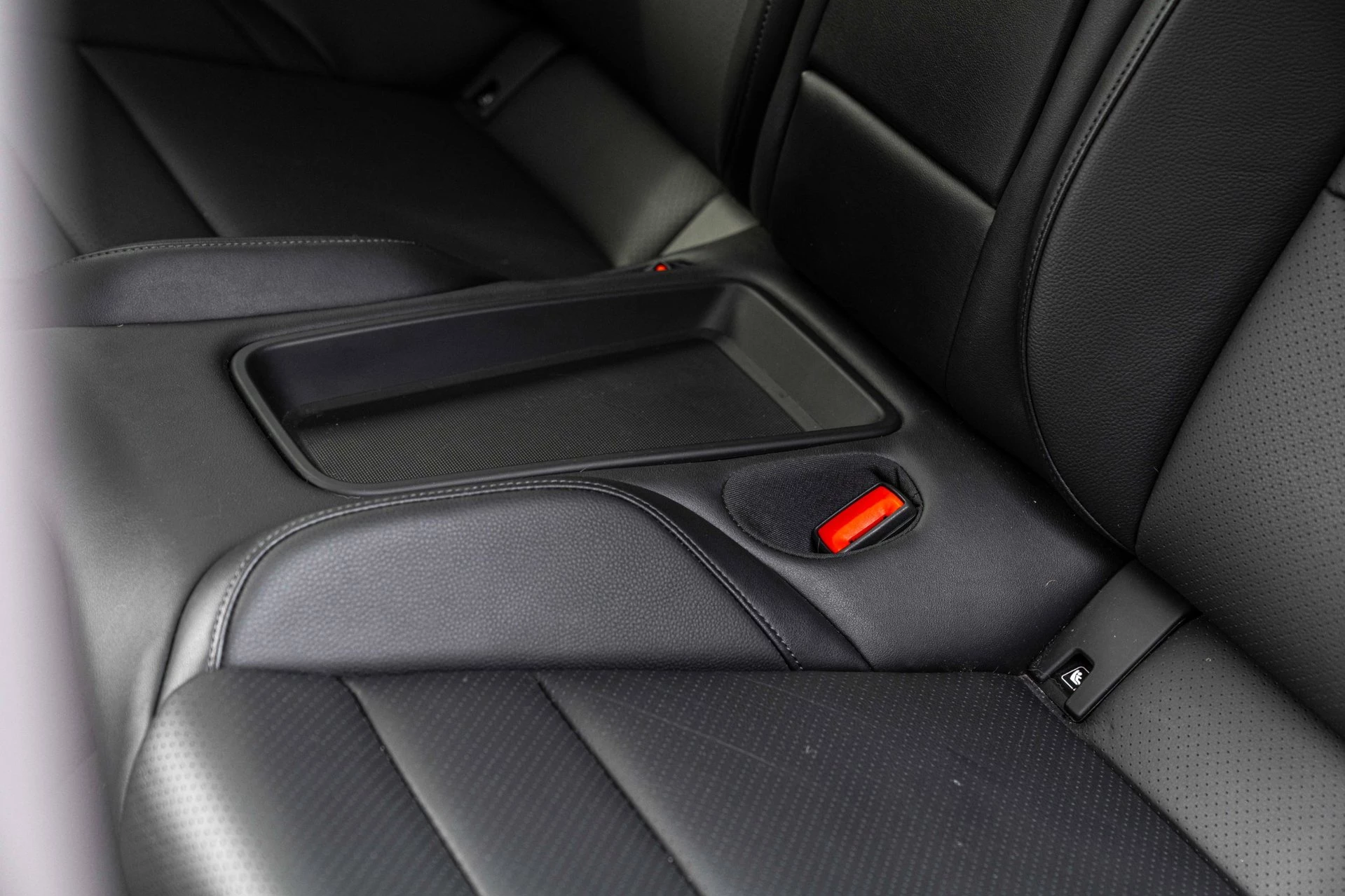 Hoofdafbeelding Porsche Taycan