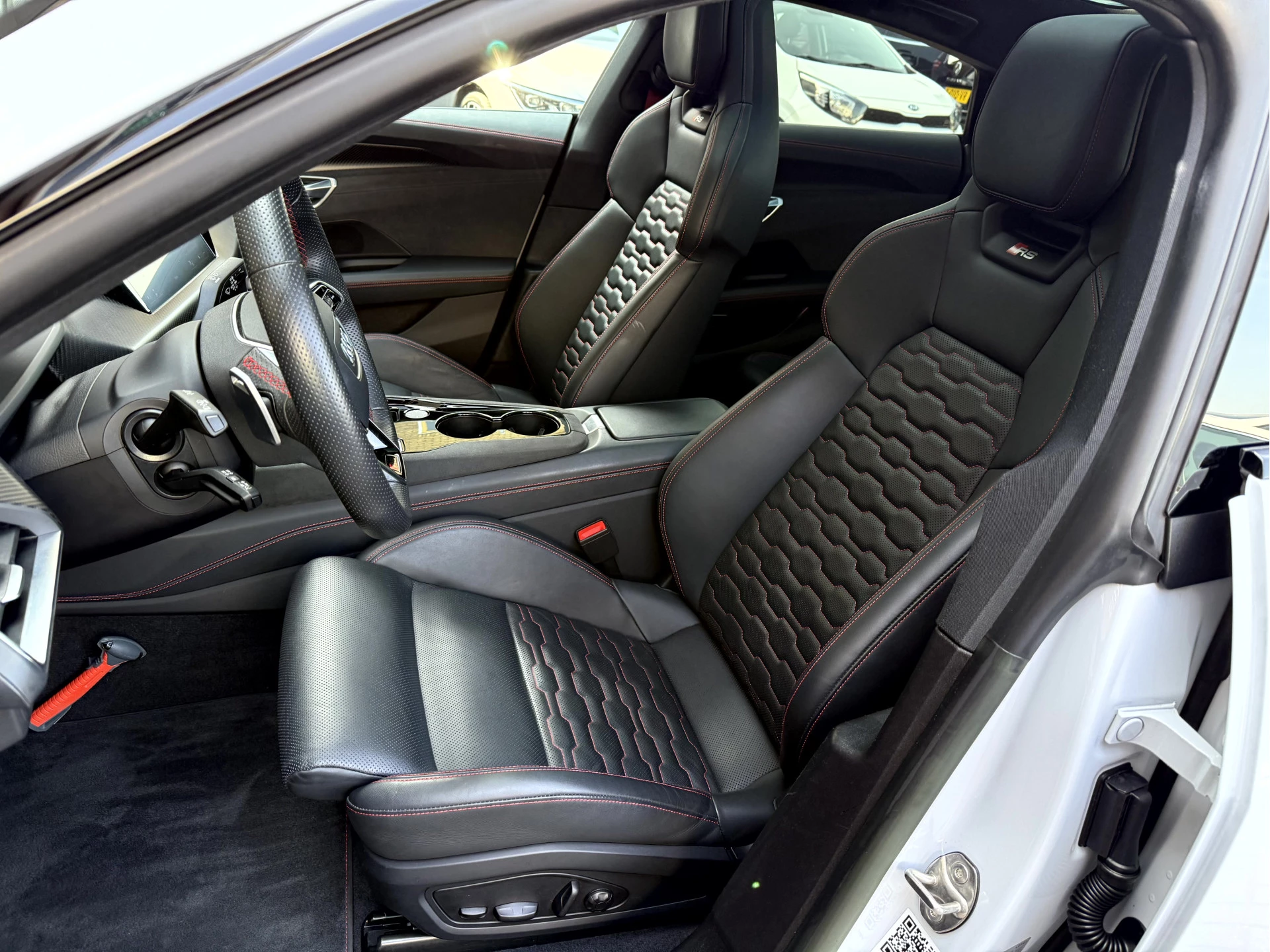 Hoofdafbeelding Audi e-tron GT