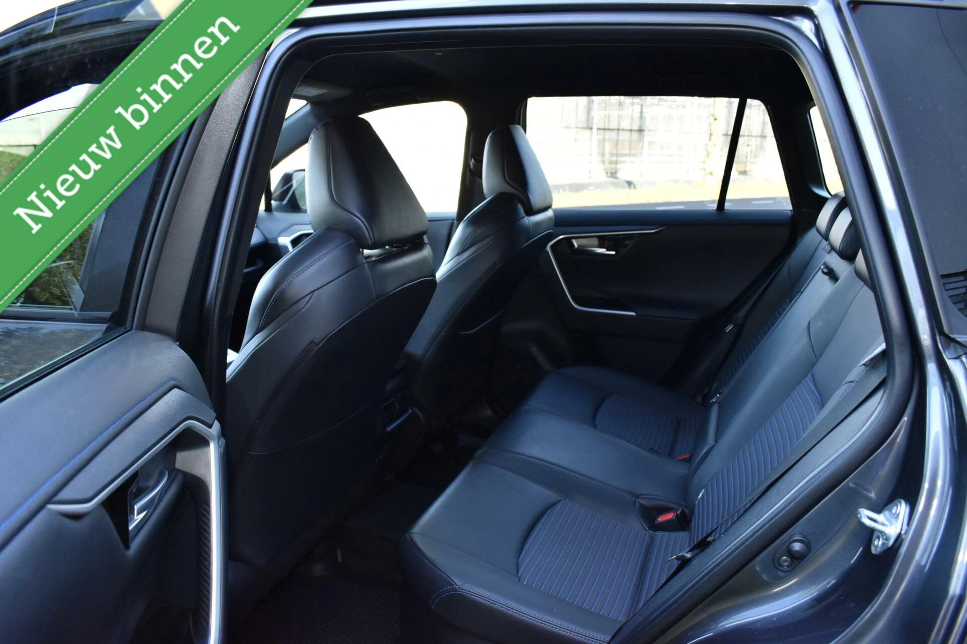 Hoofdafbeelding Toyota RAV4
