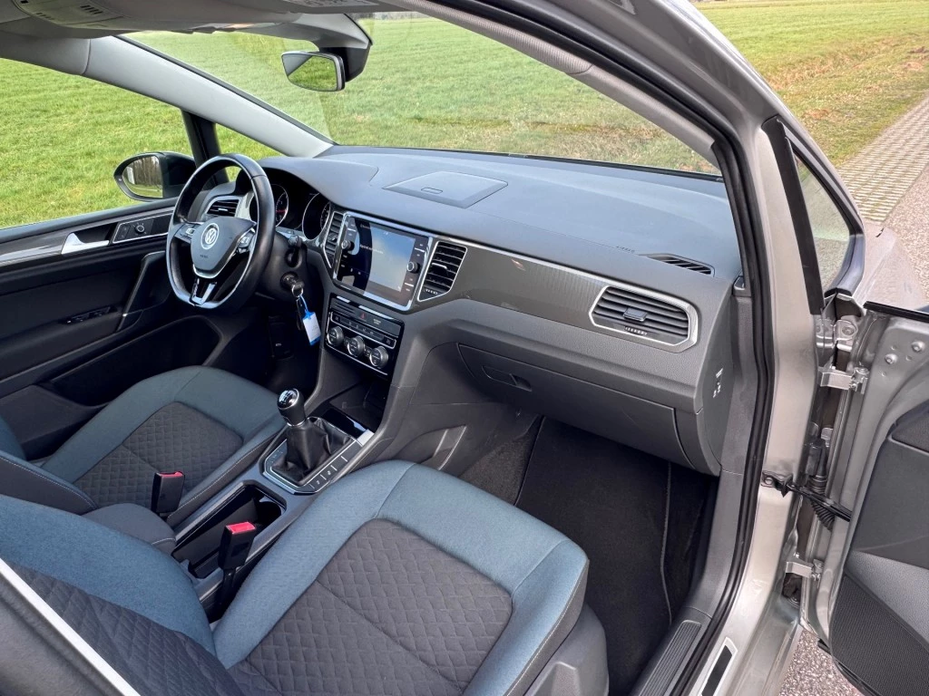 Hoofdafbeelding Volkswagen Golf Sportsvan
