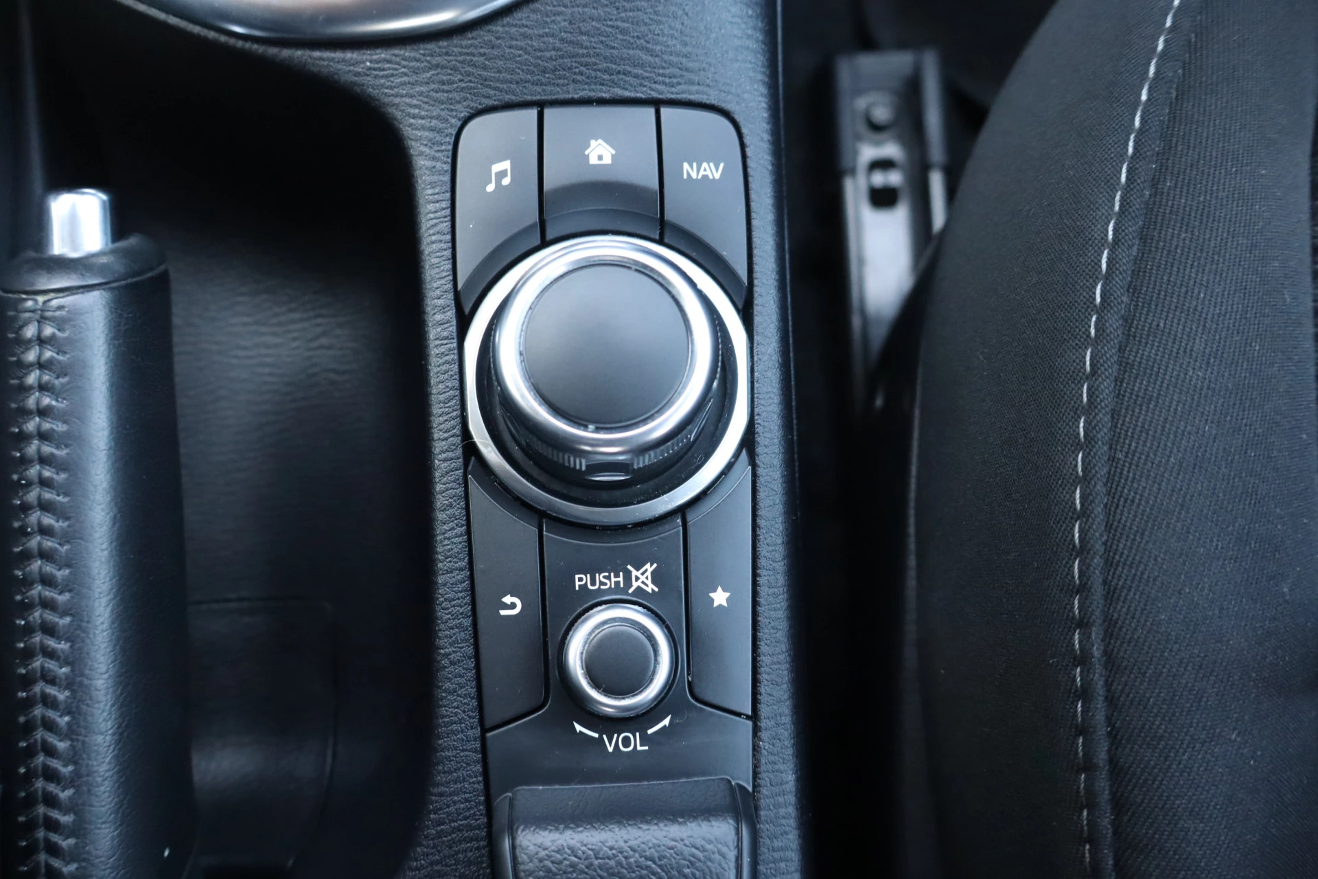 Hoofdafbeelding Mazda 2