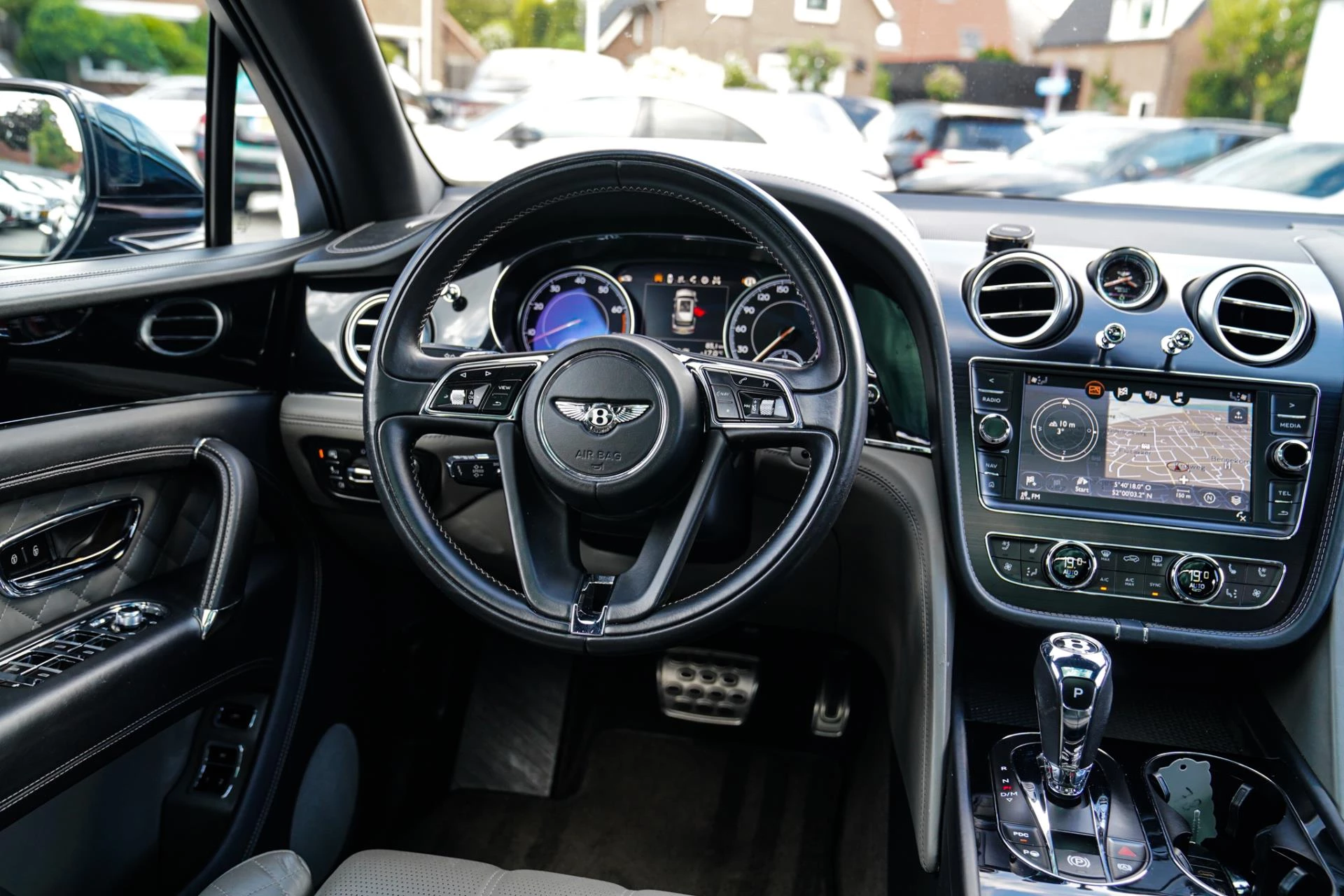 Hoofdafbeelding Bentley Bentayga