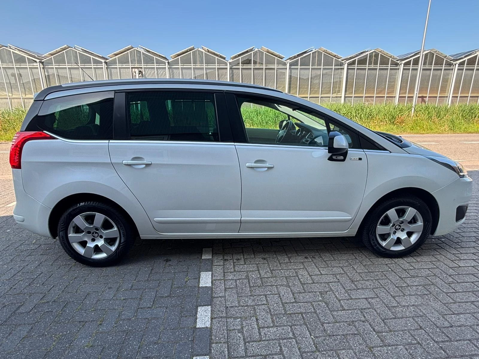 Hoofdafbeelding Peugeot 5008