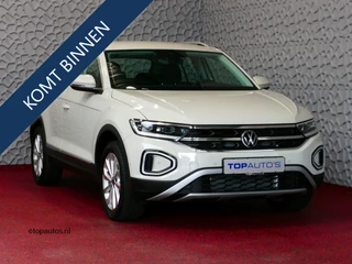 Hoofdafbeelding Volkswagen T-Roc Volkswagen T-Roc 1.5 TSI 150PK STYLE PLUS ALCANTARA IQ. ELEK.KLEP ADAP.CRUISE VIR.COCKPIT CAMERA STOEL/STUUR VERW. 17''LMV 06/2024