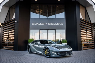 Ferrari 812 Superfast 6.5 V12 HELE - Novitec | Grigio Scuro | Carbon Seats & Interior | Lift | Passenger Display