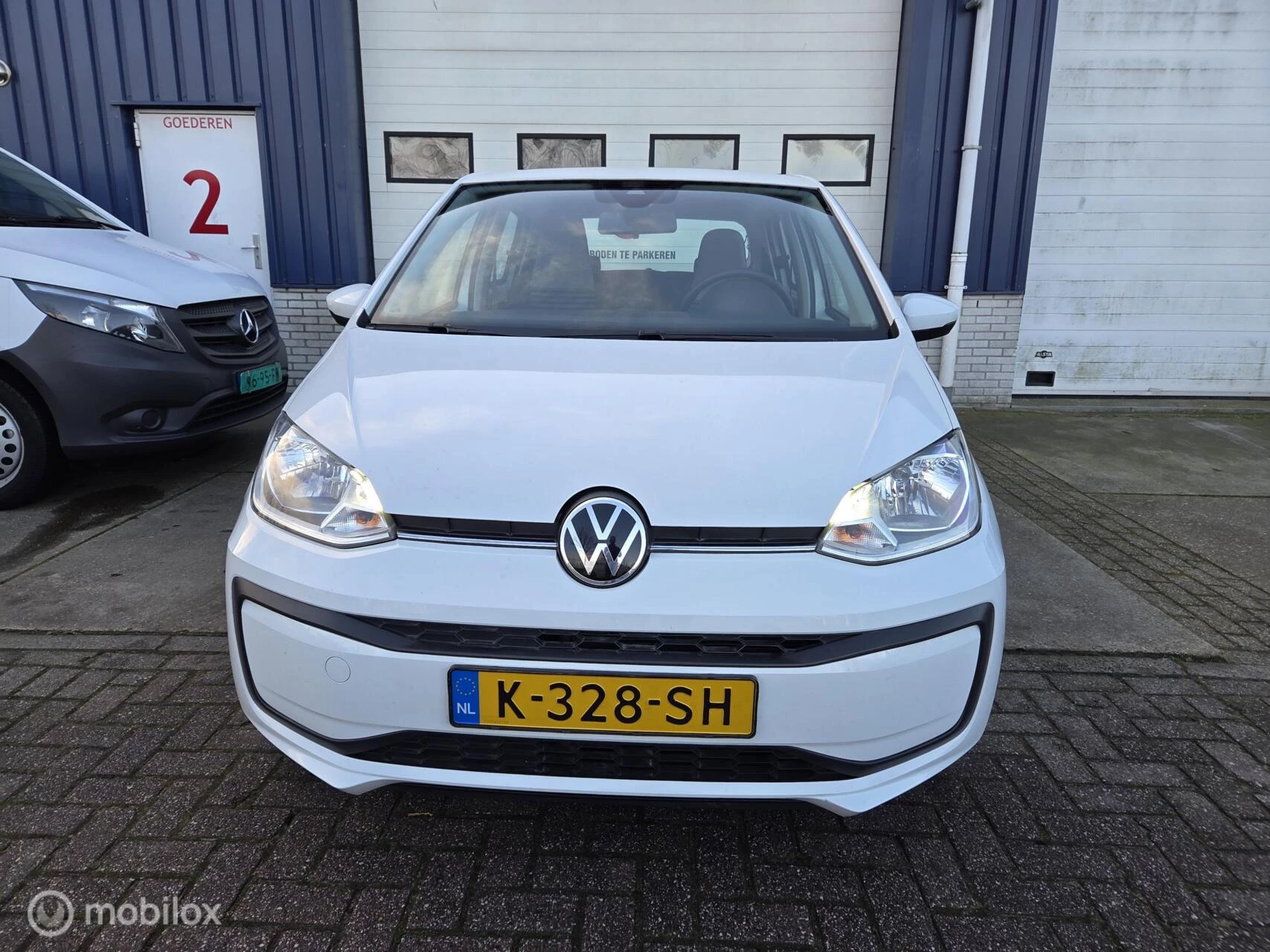 Hoofdafbeelding Volkswagen up!