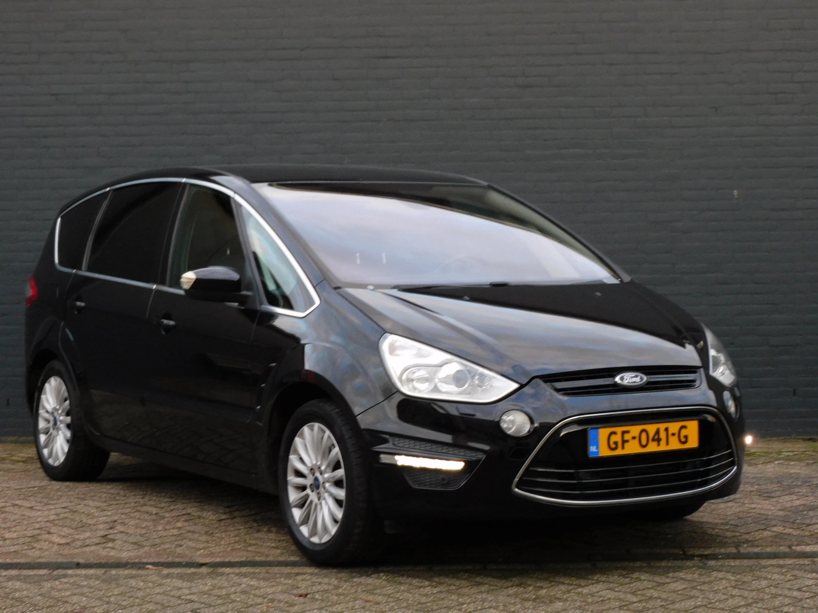 Hoofdafbeelding Ford S-Max