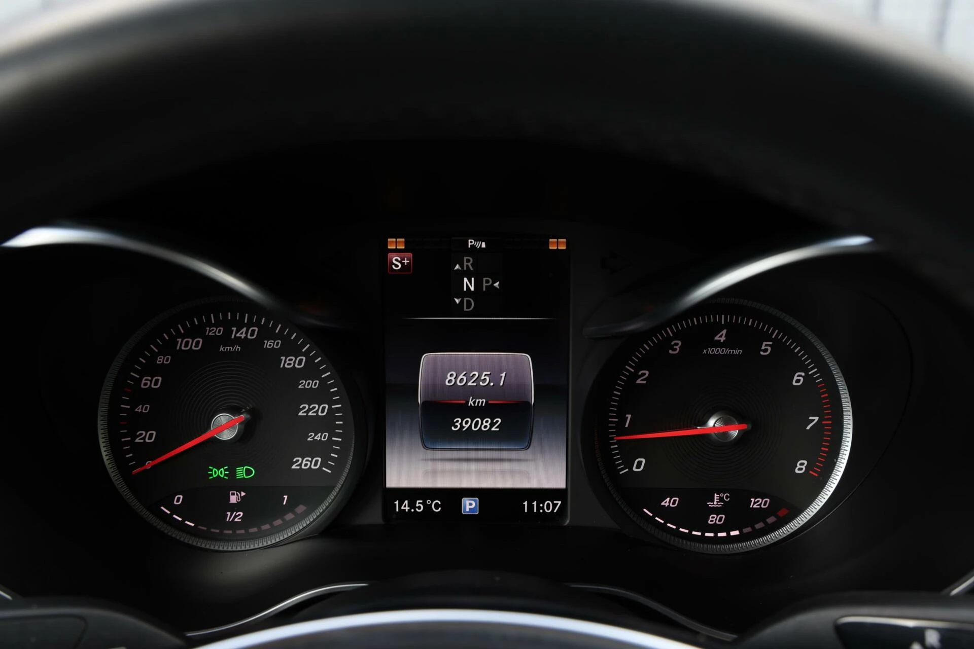 Hoofdafbeelding Mercedes-Benz GLC