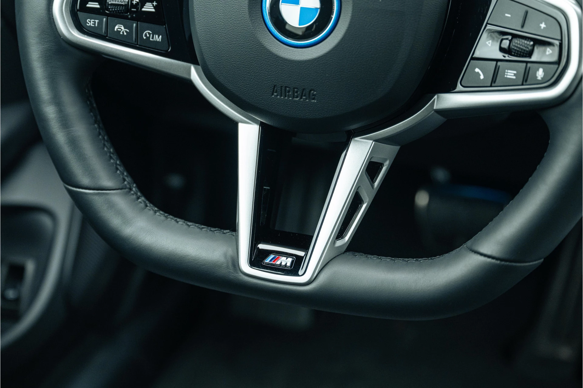 Hoofdafbeelding BMW i4