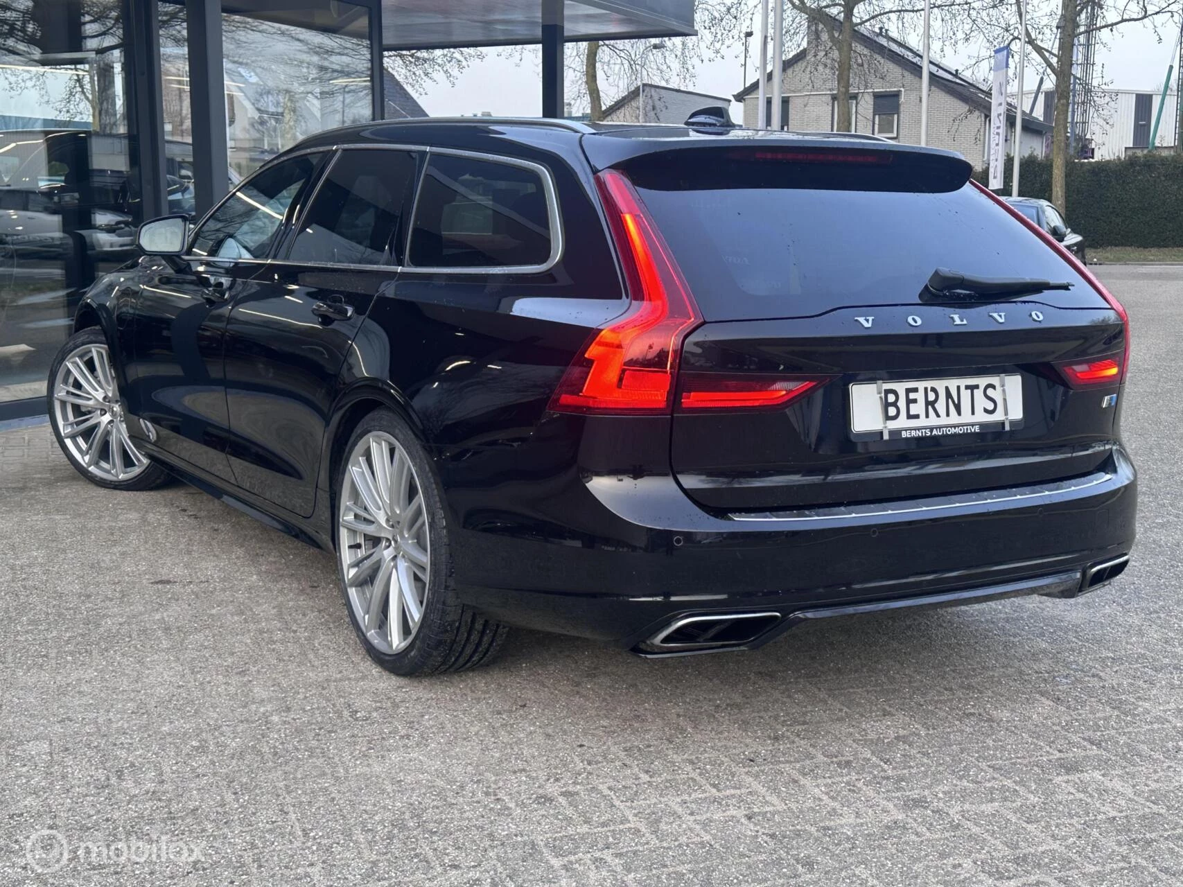 Hoofdafbeelding Volvo V90