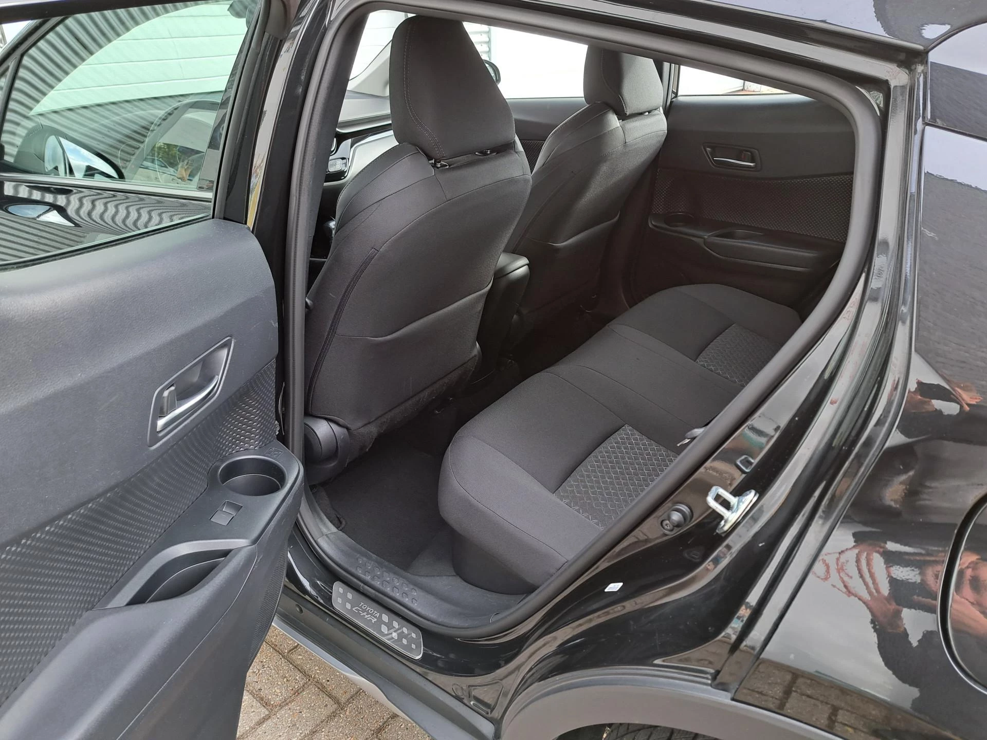 Hoofdafbeelding Toyota C-HR
