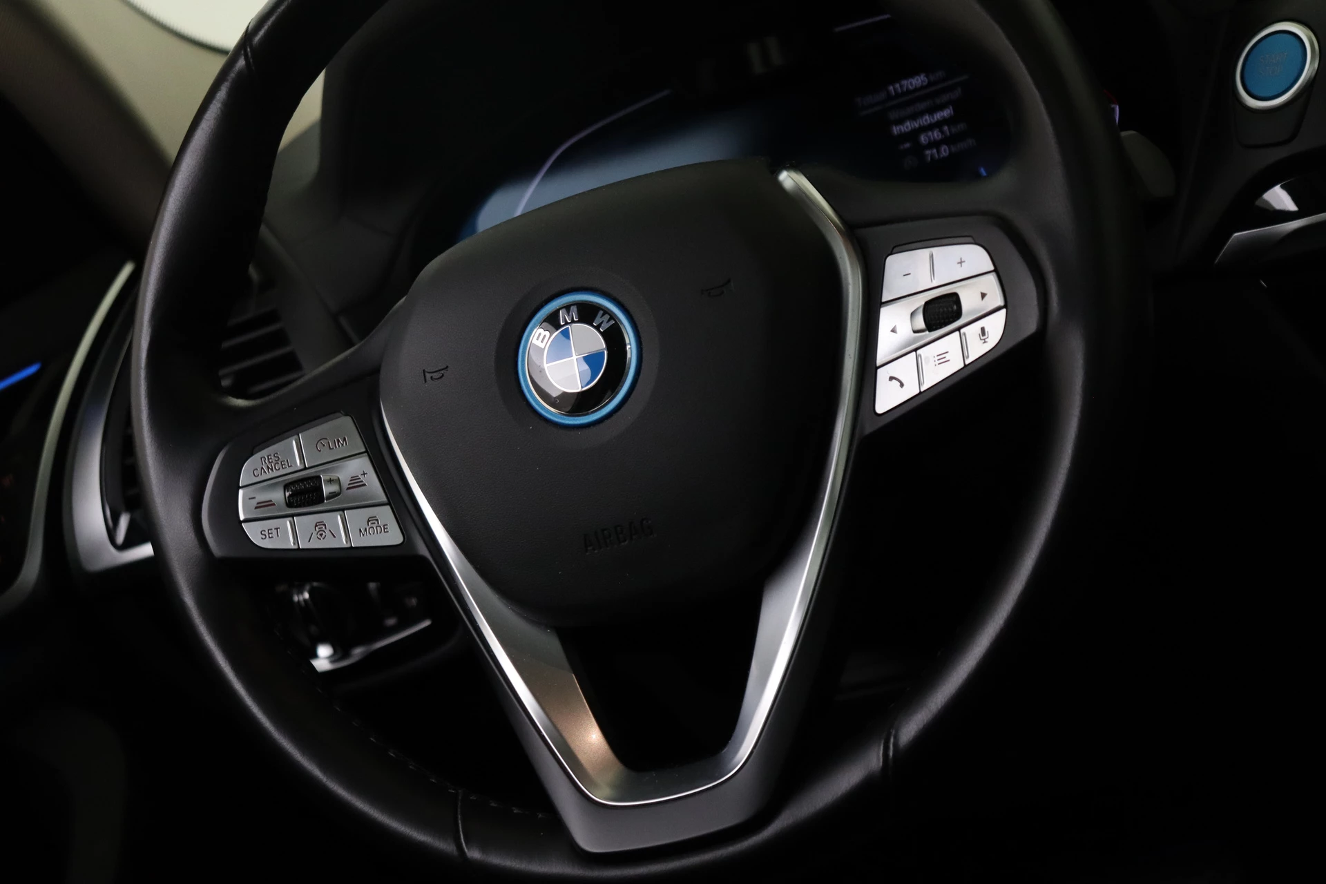 Hoofdafbeelding BMW iX3
