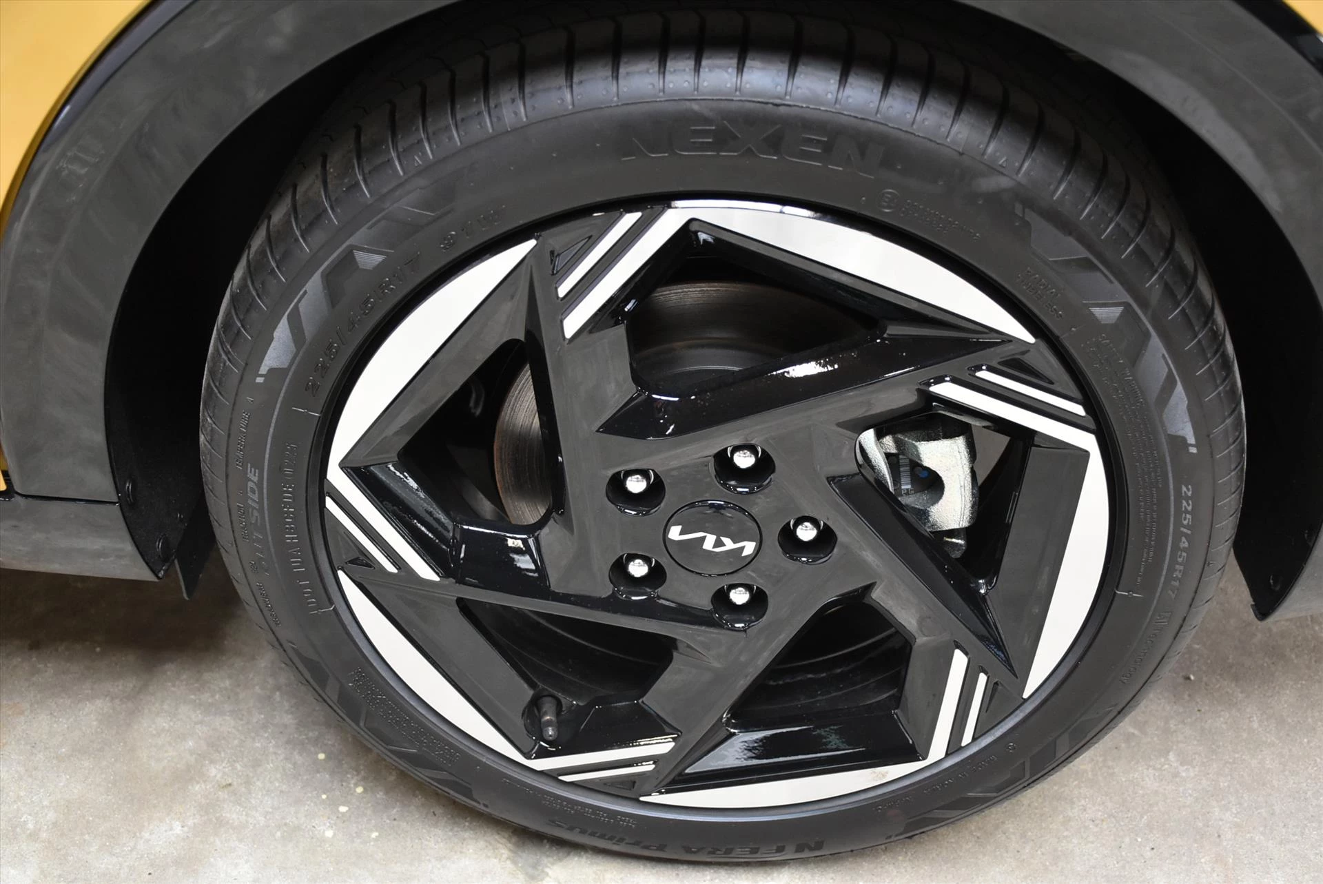 Hoofdafbeelding Kia K4