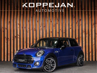 MINI Cooper 1.5 136PK Automaat John Cooper Works | HARMAN EN KARDON | KEYLESS | SFEERVERLICHTING | NAVI | PDC |