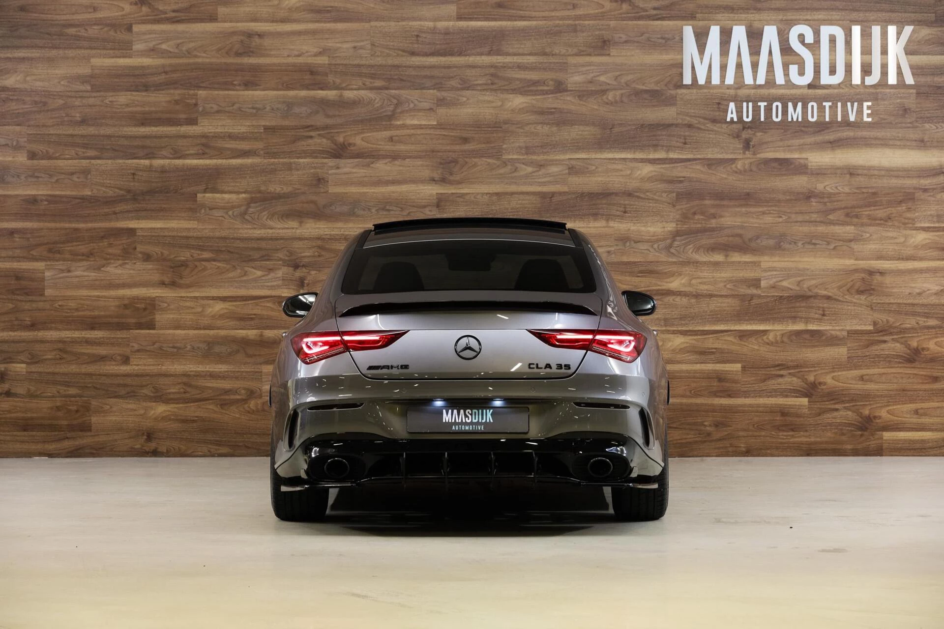 Hoofdafbeelding Mercedes-Benz CLA