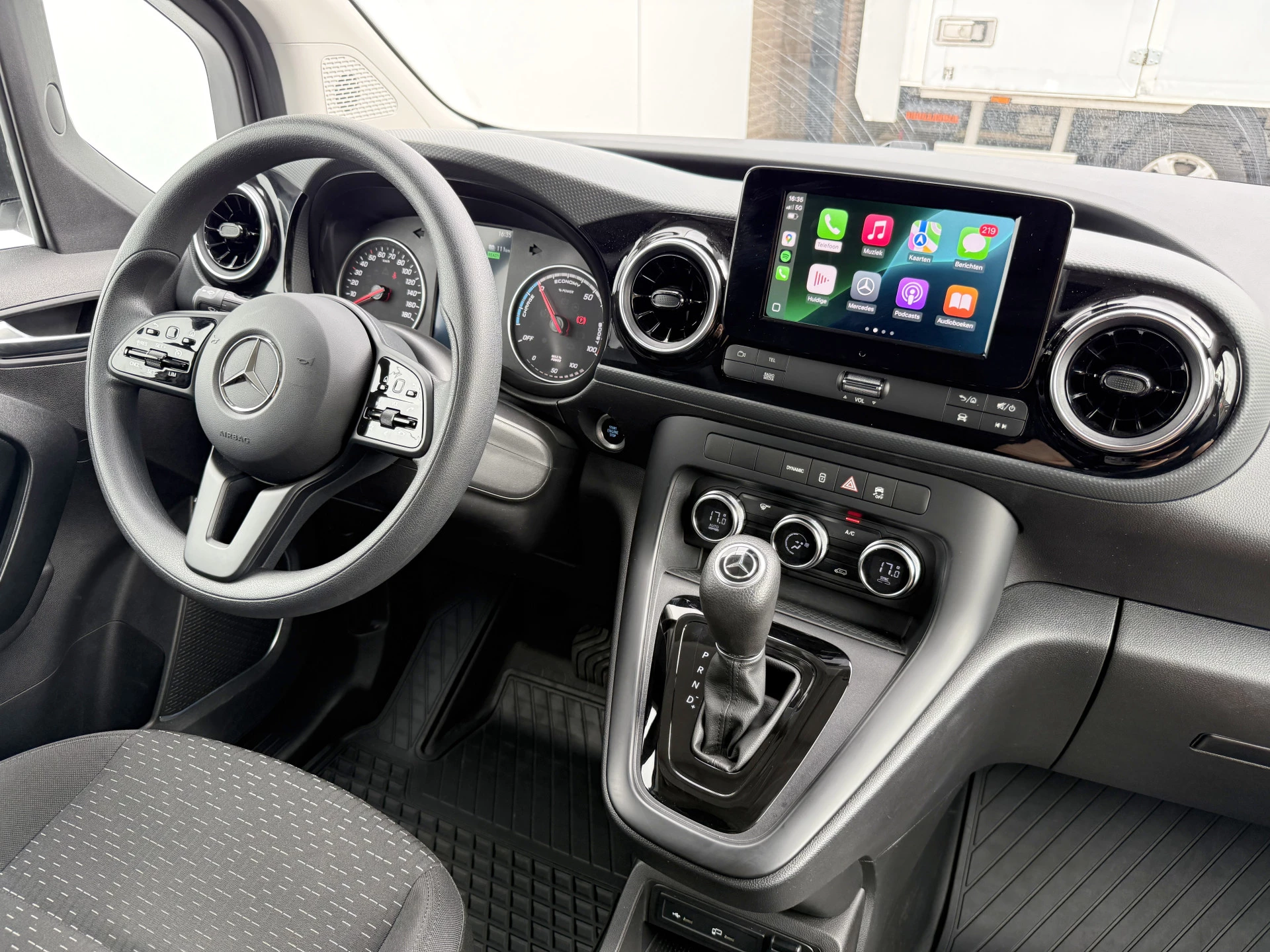 Hoofdafbeelding Mercedes-Benz eCitan