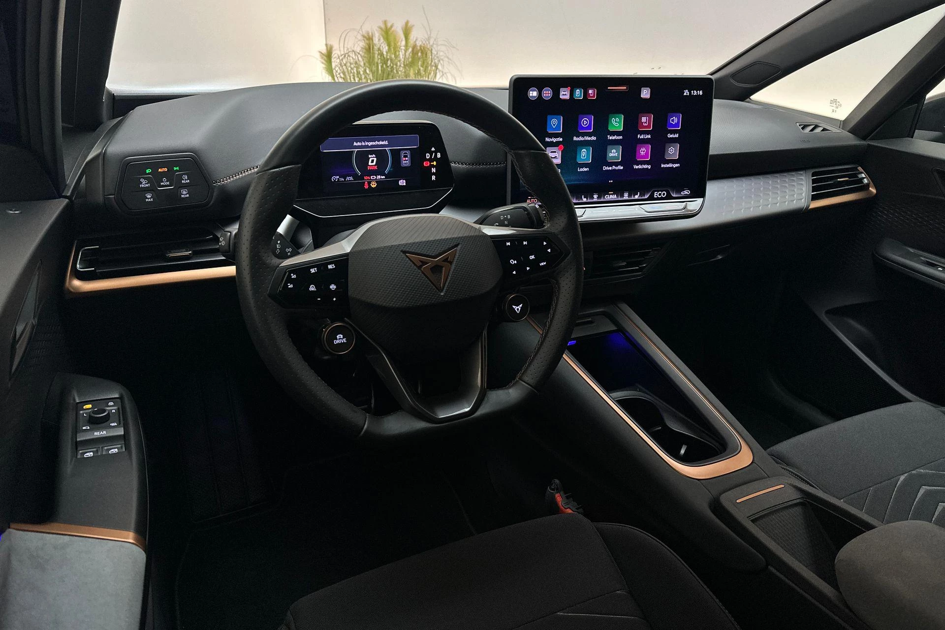 Hoofdafbeelding CUPRA Born