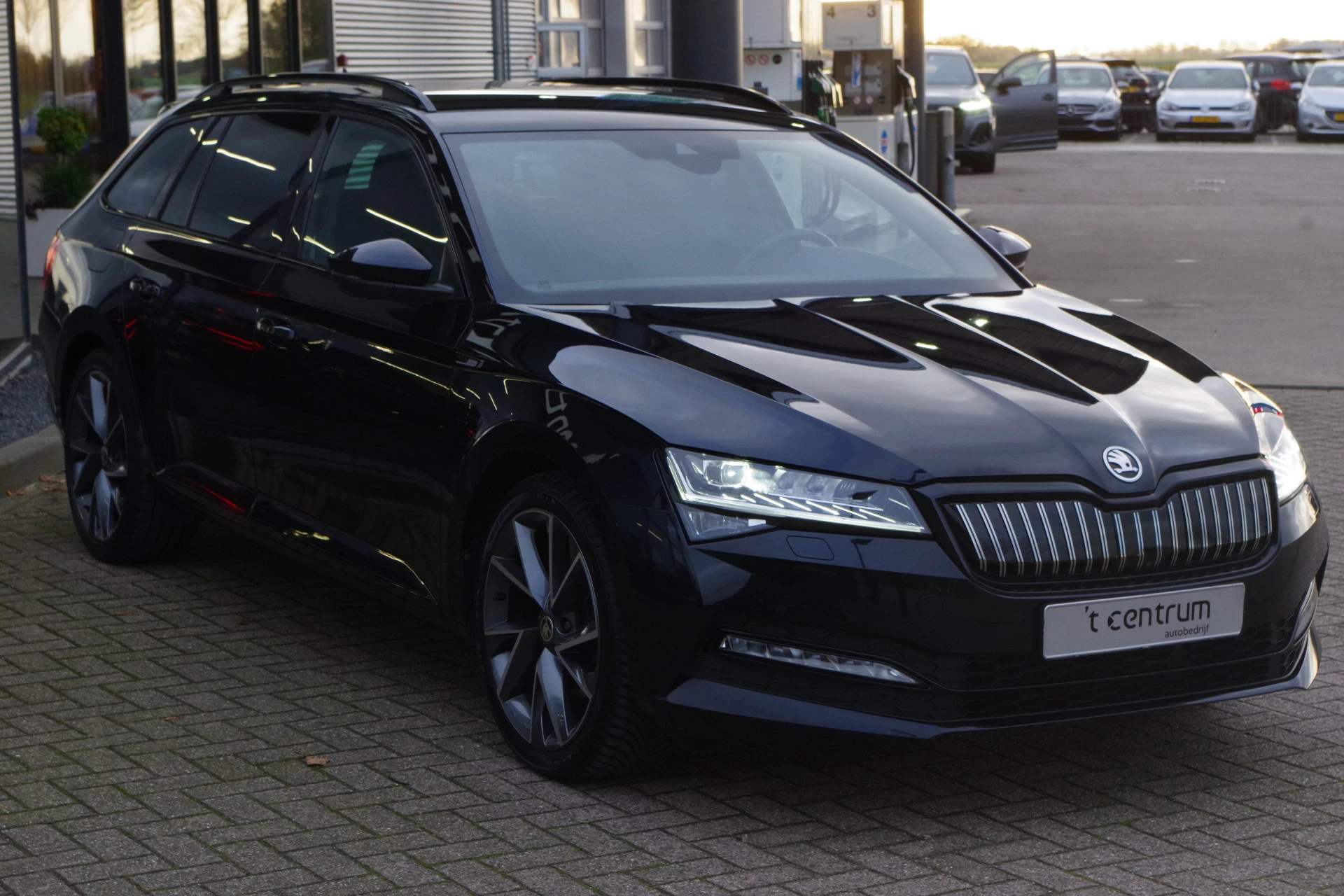 Hoofdafbeelding Škoda Superb