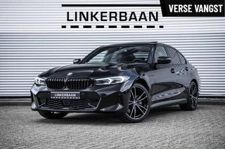 BMW 3-serie 330e xDrive Sedan Hybrid | Vol | M Sport | Glazen Schuifdak | H&K | Innovation | Head Up |19 inch |