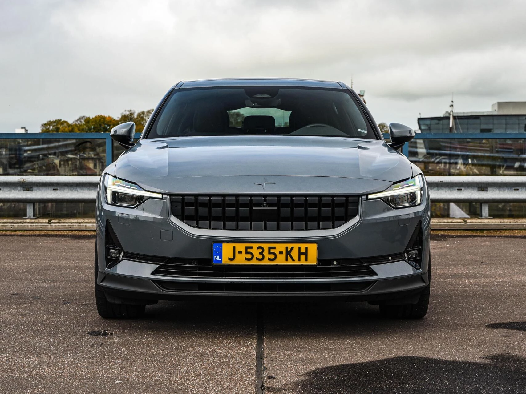 Hoofdafbeelding Polestar 2