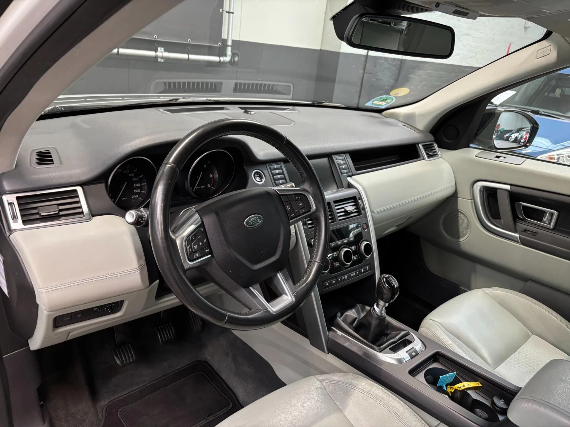 Hoofdafbeelding Land Rover Discovery Sport
